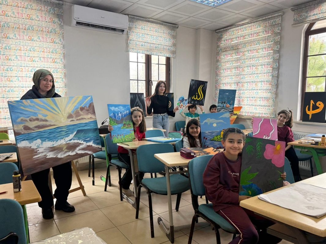 Yeşilyurt Belediyesi’nden Çocuklara Sanat Dolu Bir Yolculuk!