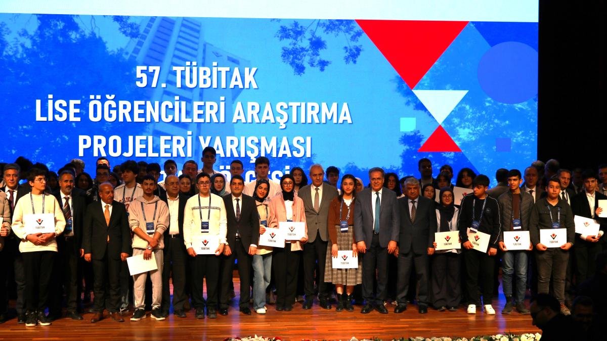 İnönü Üniversitesinin ev sahipliğinde düzenlenen 57. TÜBİTAK  Lise Öğrencileri Araştırma Projeleri Malatya Bölge Yarışması’nda ödüller sahiplerini buldu.