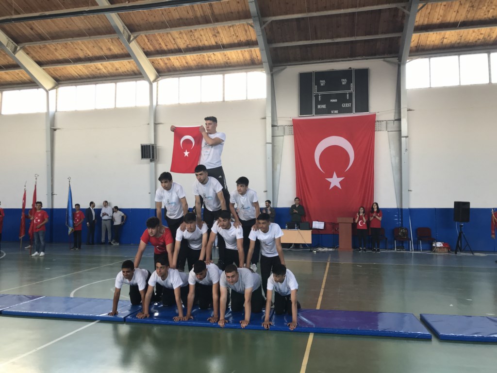 19 Mayıs Arapgir'de Coşkuyla Kutlandı