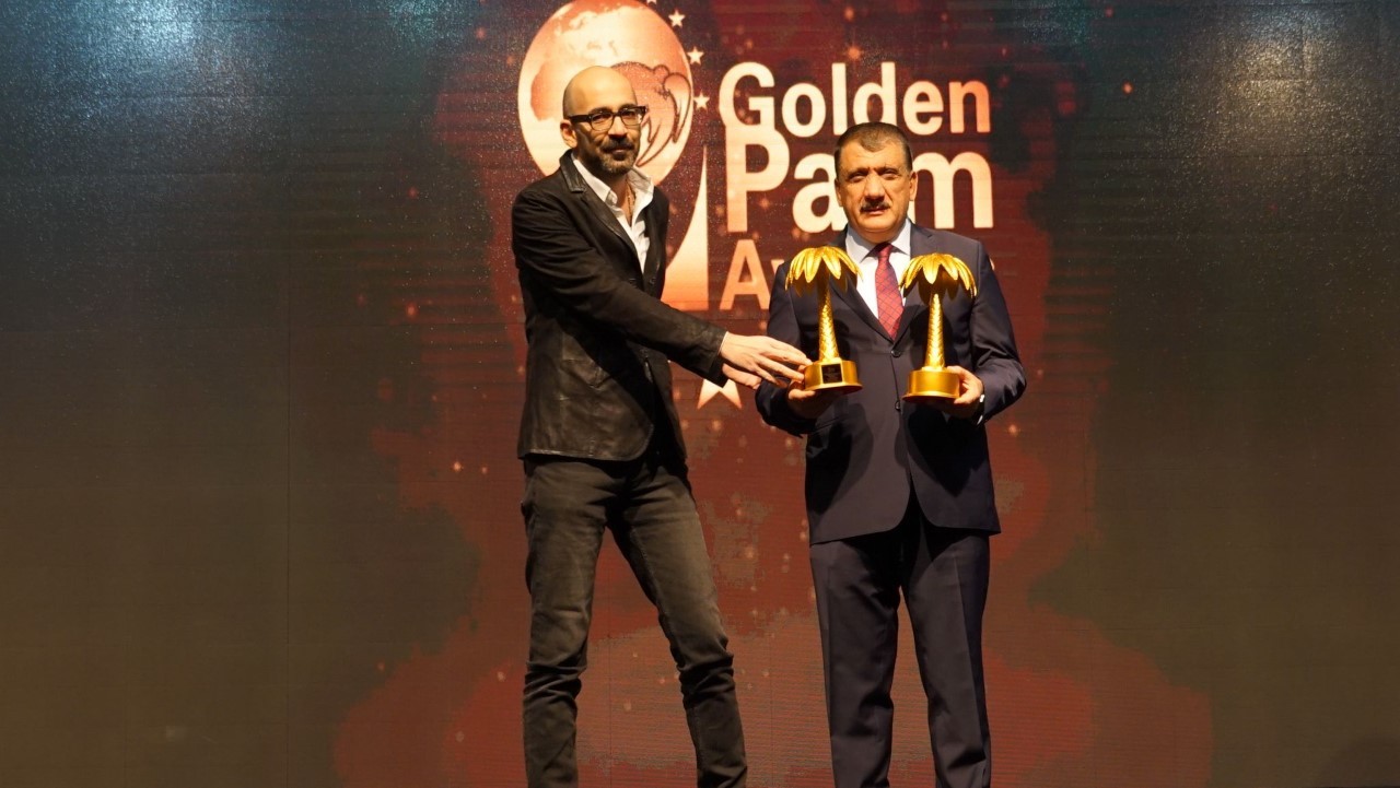 9. Altın Palmiye Ödüllerinde Başkan Gürkan'a Çifte Ödül