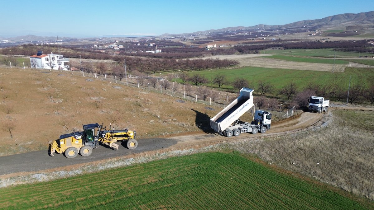 BATTALGAZİ BELEDİYESİ YENİCE MAHALLESİ’NDE ALT SERİM ÇALIŞMASI YAPTI