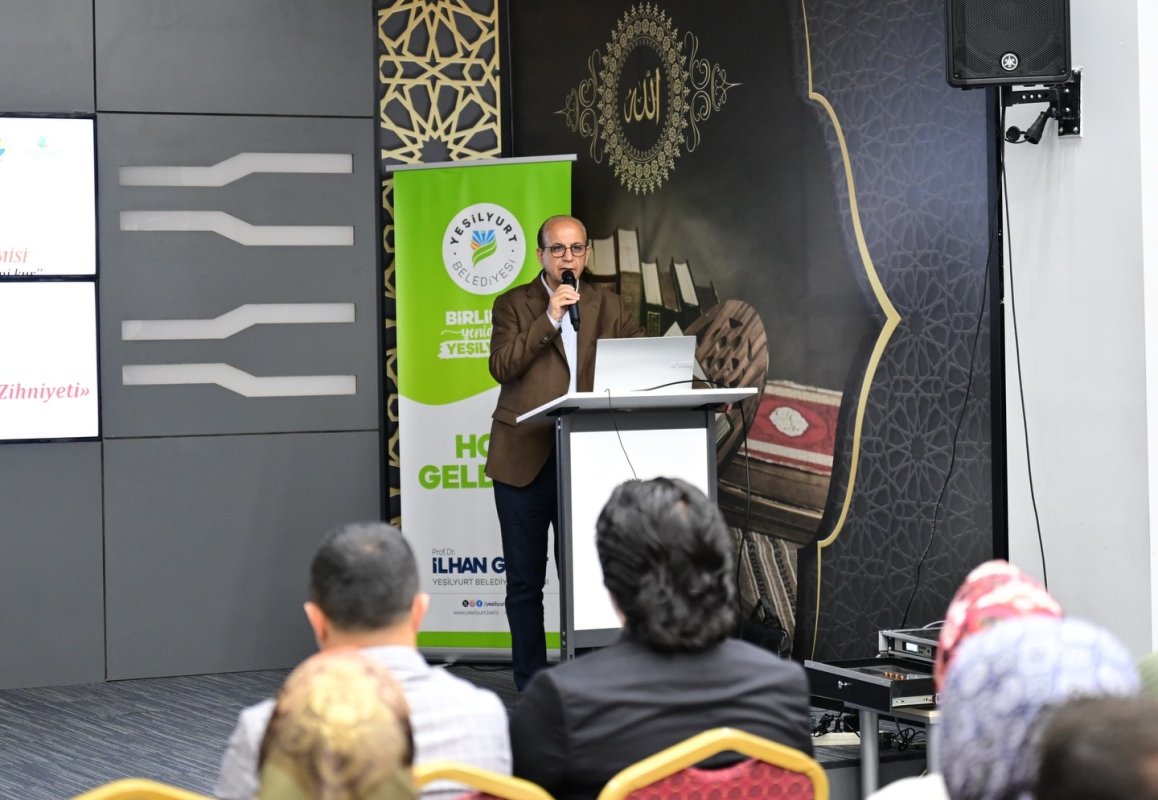 MALATYA GENÇ GİRİŞİMCİLİK AKADEMİSİNİN AÇILIŞI YAPILDI