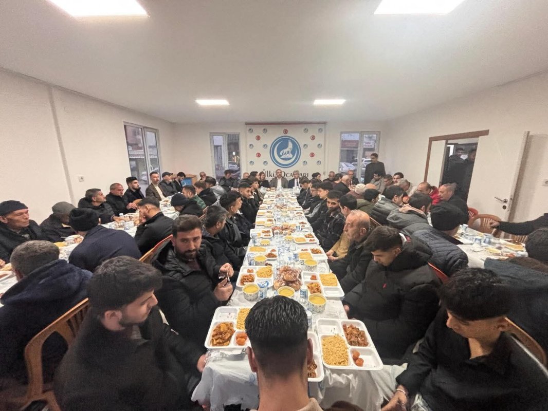 Ülkü Ocakları Malatya İl Başkanlığı Basın Mensuplarıyla İftarda Buluştu