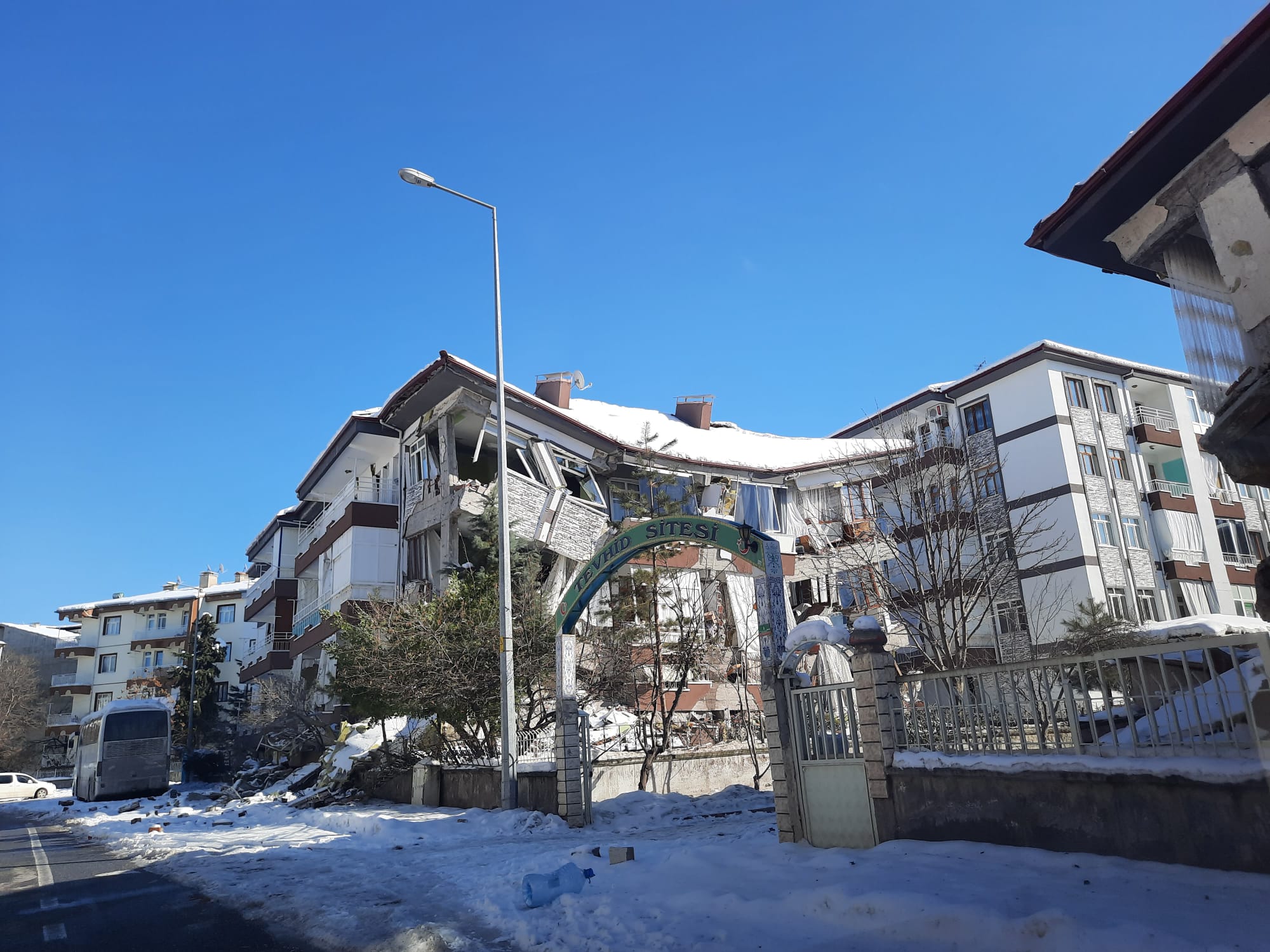 AFAD Feci Tabloyu Açıkladı "20 Bin 665 Ölü"