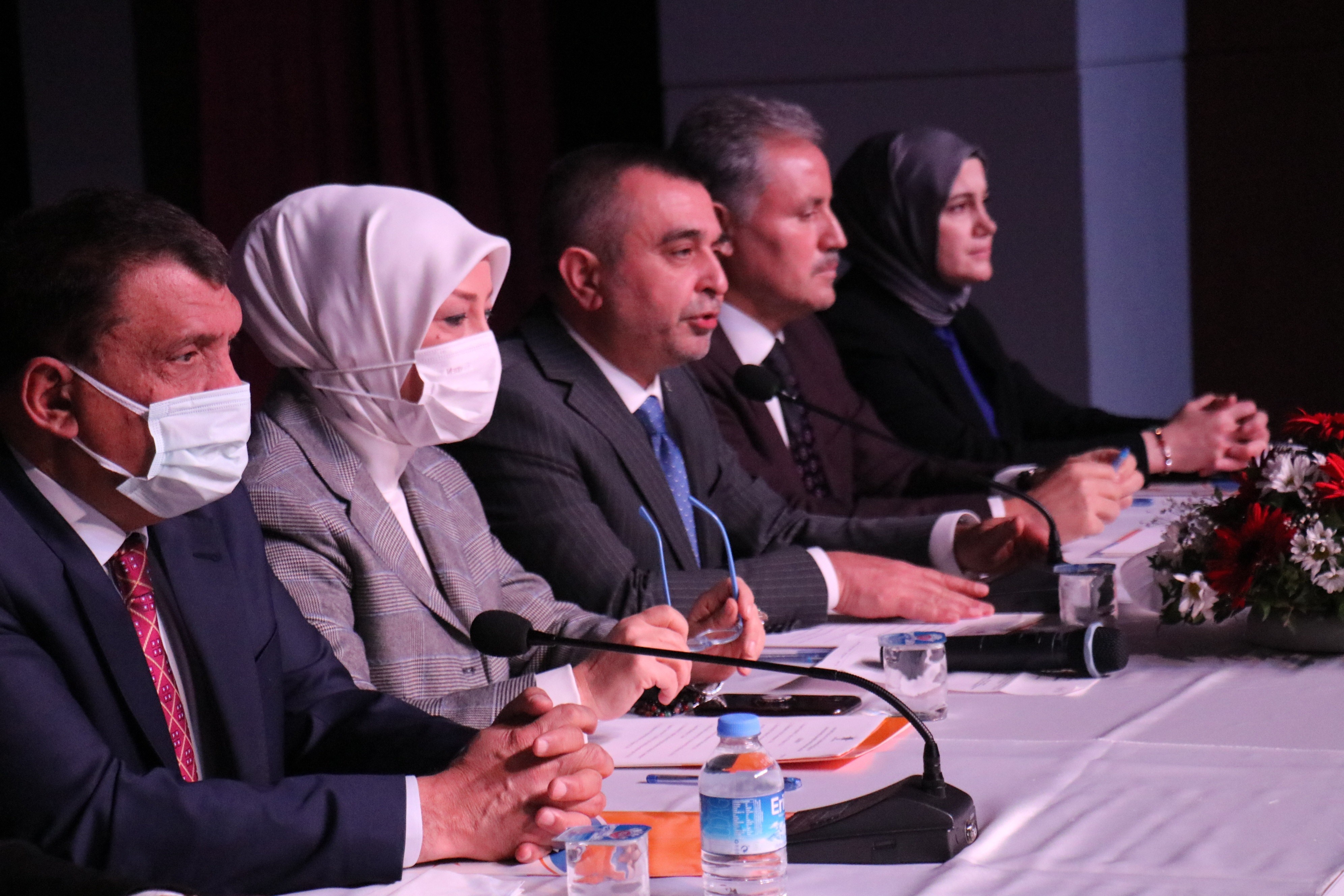 Ak Parti’de danışma meclisi toplantısı yapıldı