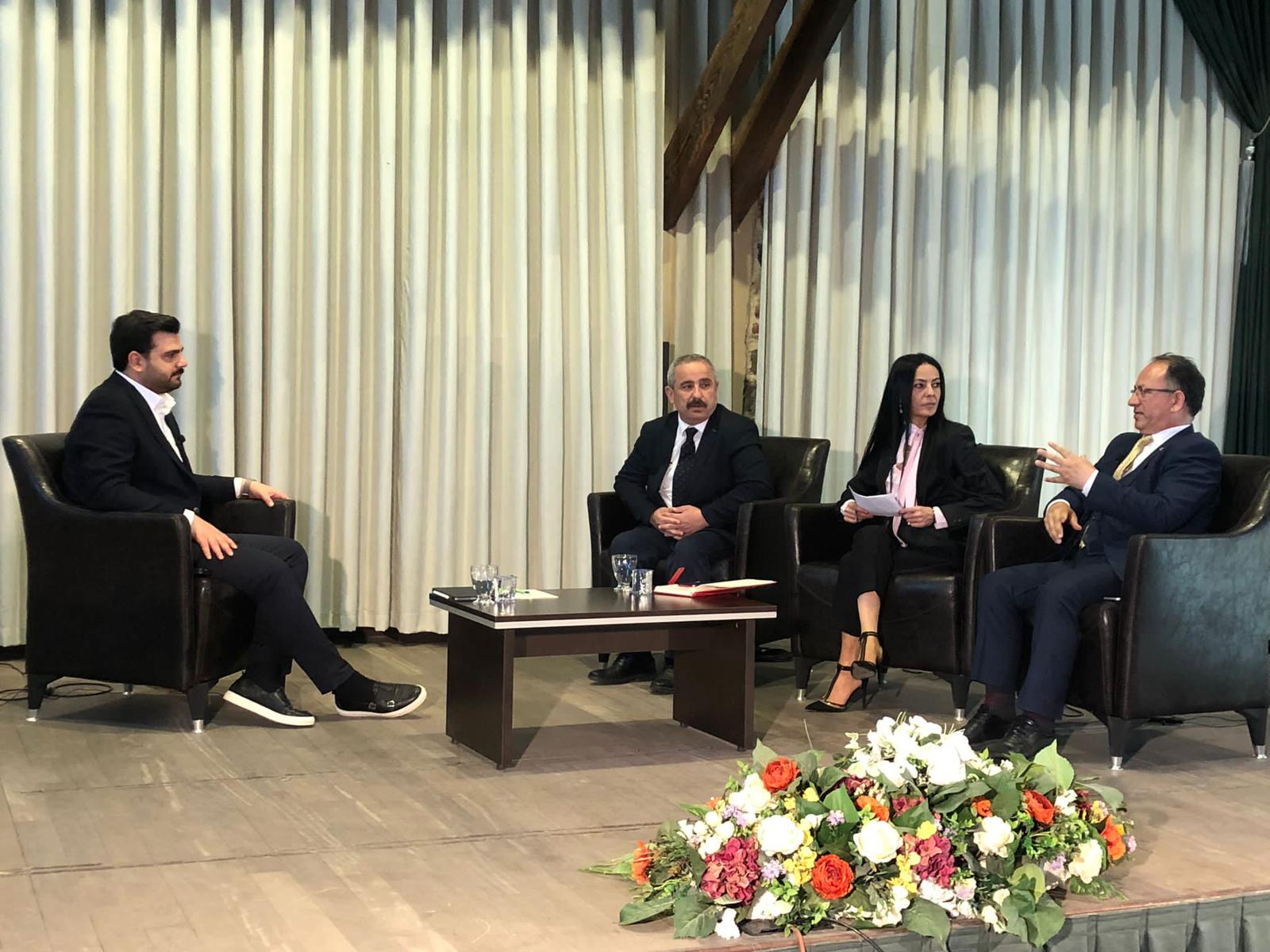 Ak Partili İnan, "3 Kişinin Tavrı İzmir'i Temsil Etmez "