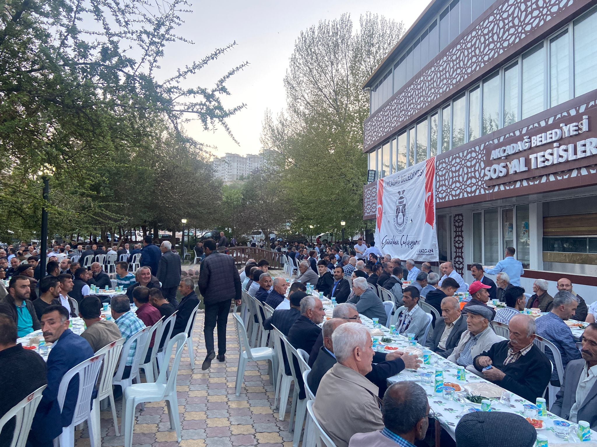 Akçadağ Belediyesinden İftar Programı