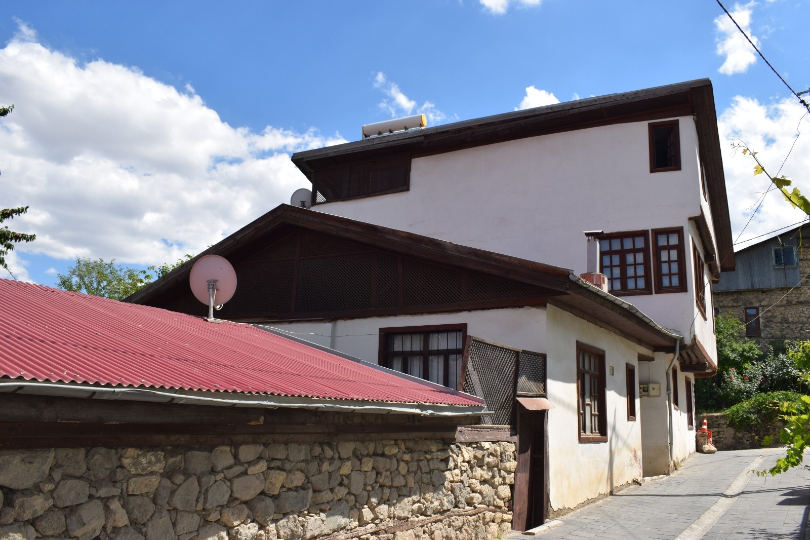 Arapgir’de tescilli tarihi yapı sayısı 221’e ulaştı