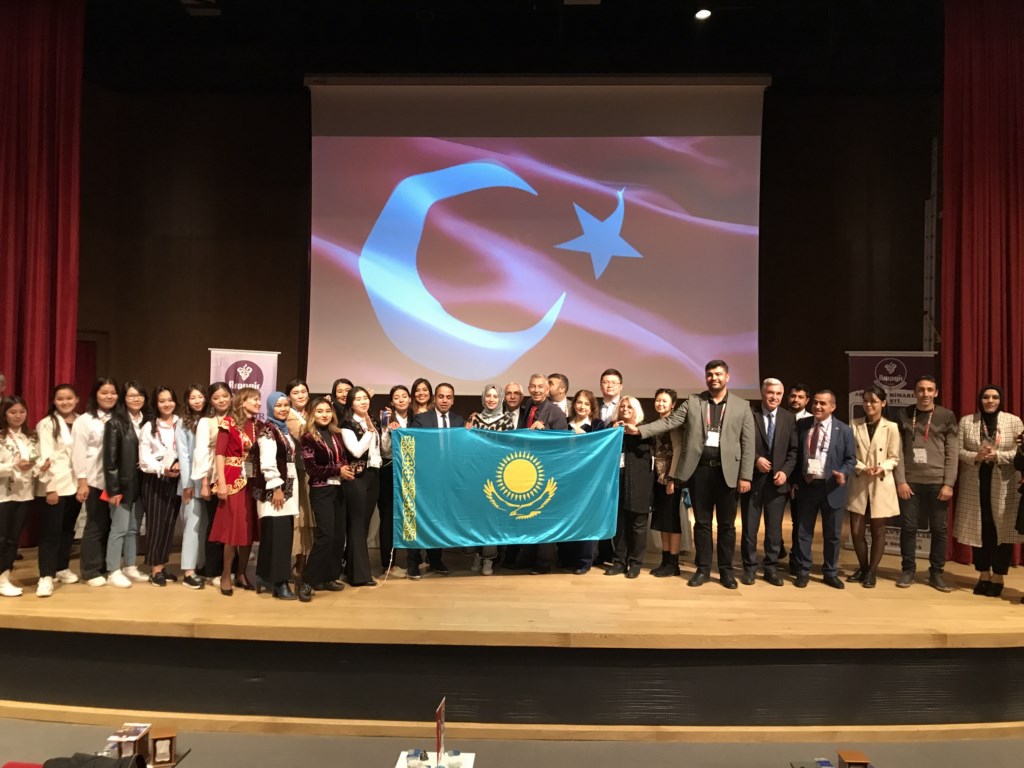 Arapgir'de Uluslararası Anadolu Tıbbi ve Aromatik Bitkiler Kongresi Yapıldı