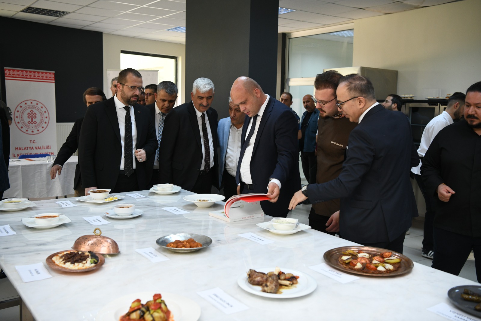 Asırlık Tariflerle Türk Mutfağı Haftası Kutlanıyor