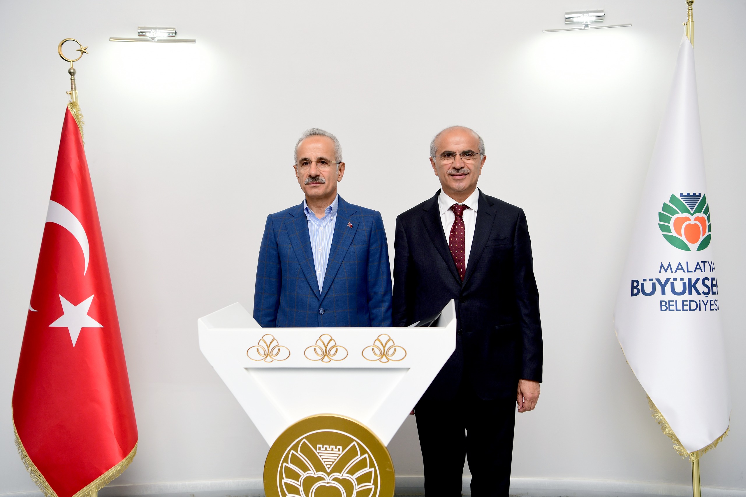 Bakan Uraloğlu Başkan Er'i Ziyaret Etti