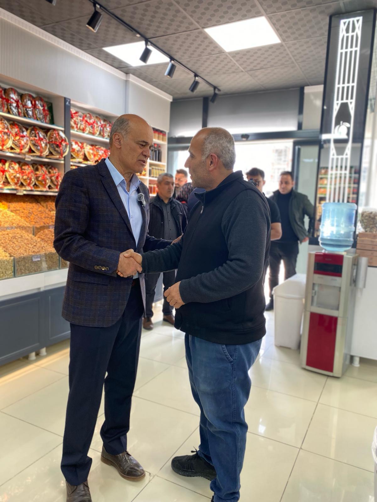 Başkan Adayı Aslan, "Halkımıza Gerçekleri Anlatmaya Devam Edeceğiz"