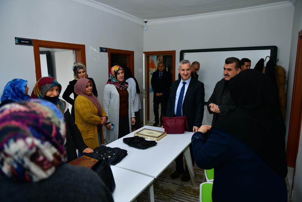 Başkan Çınar'dan Kursiyerlere Ziyaret