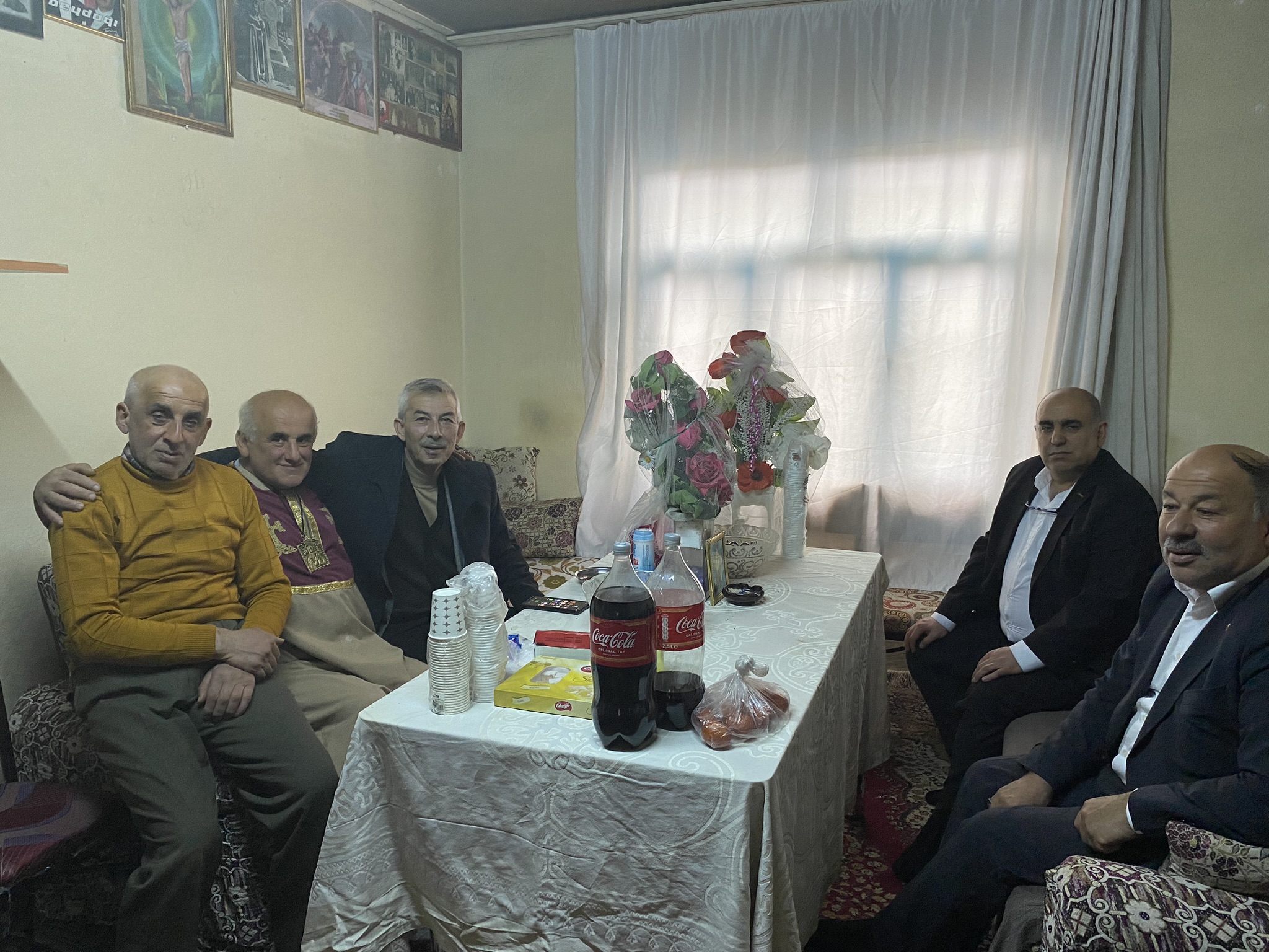 Başkan Cömertoğlu Paskalya Bayramını Unutmadı