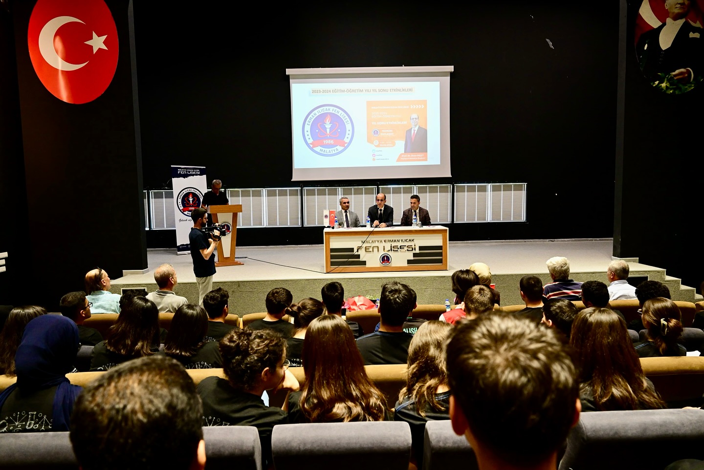 Başkan Geçit, Tecrübelerini Öğrencilerle Paylaştı