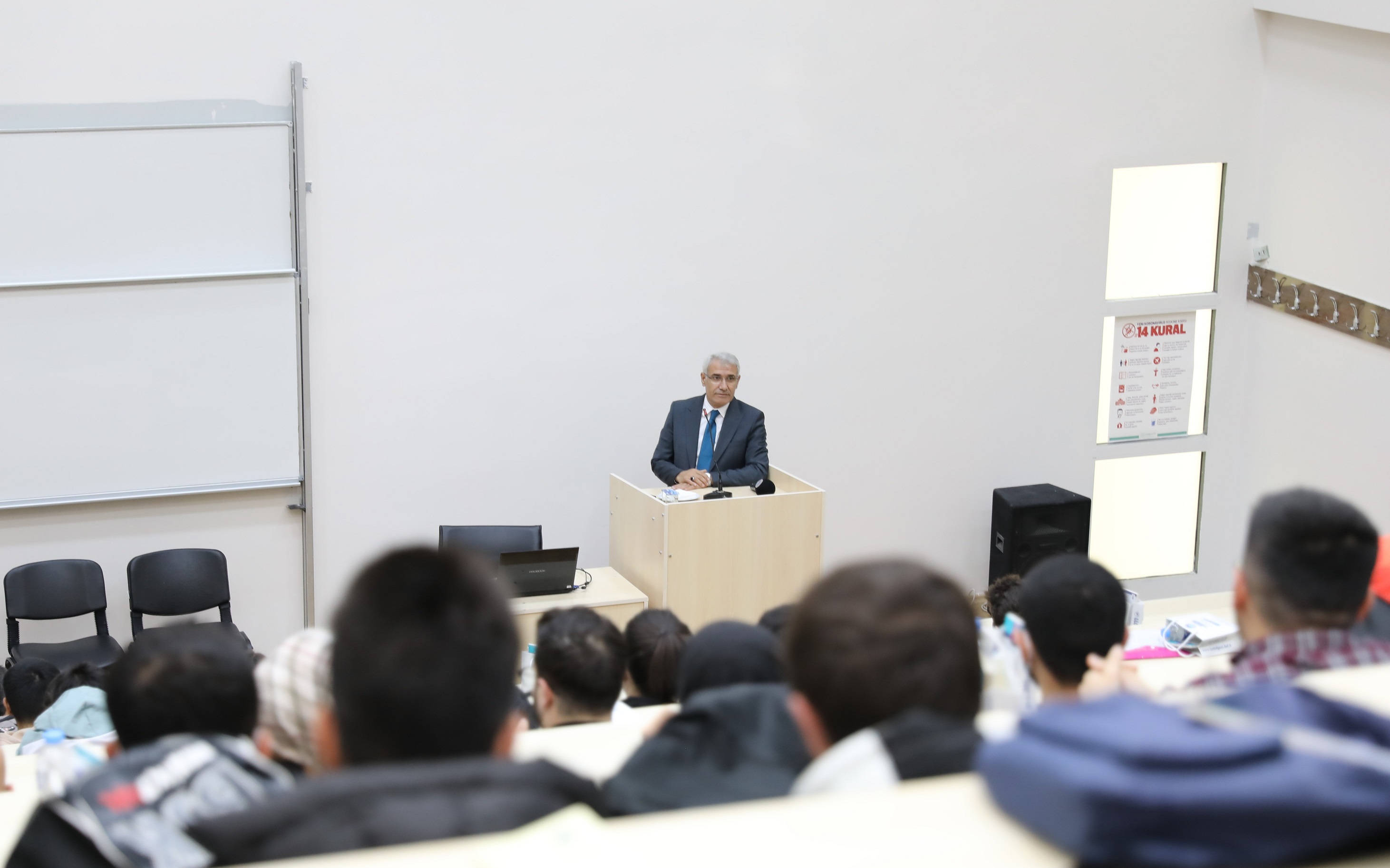 Başkan Güder Geleceğin Hukukçularıyla Buluştu