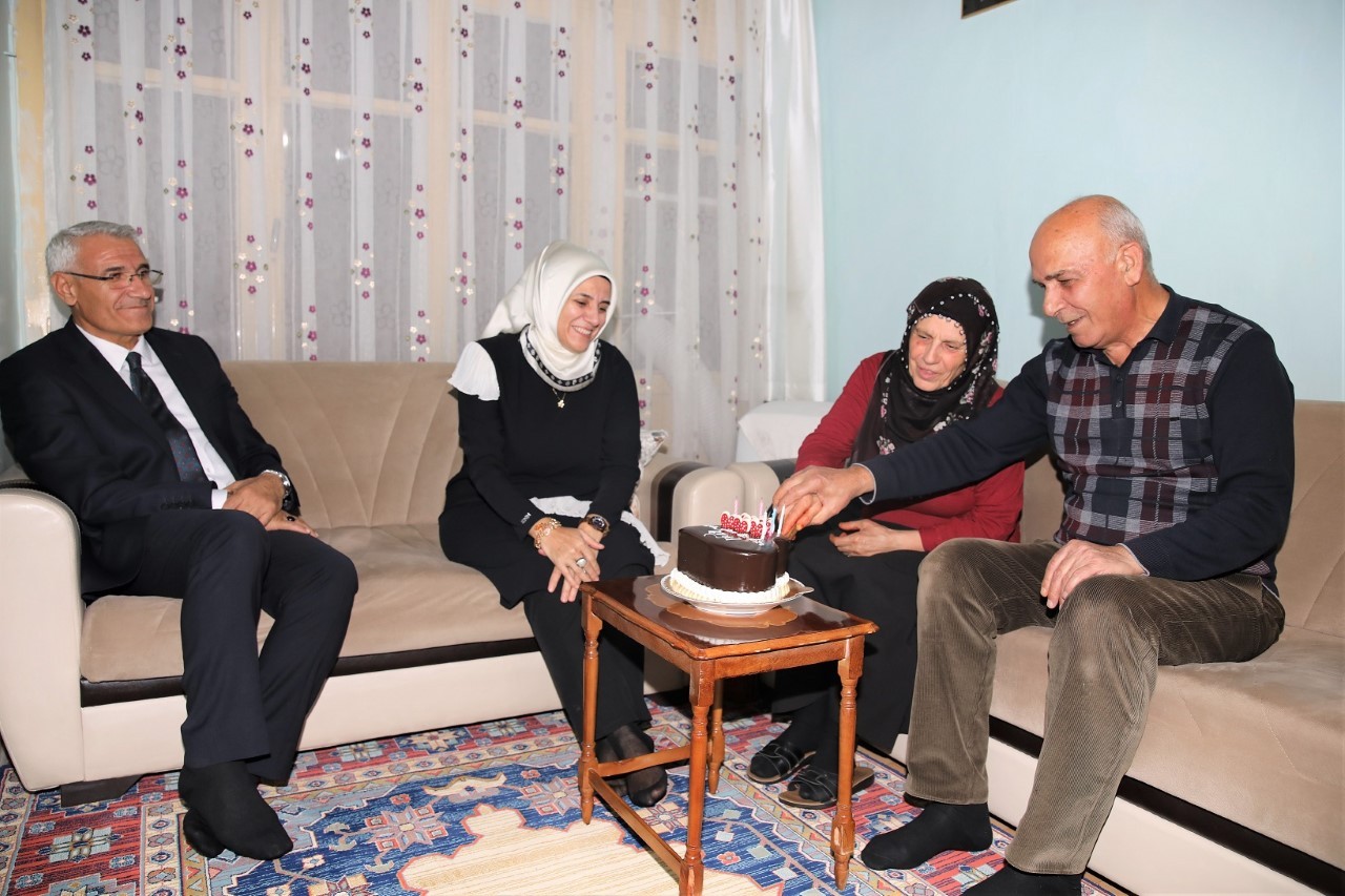 Başkan Gürkan'dan 40 Yıllık Çifte Sürpriz