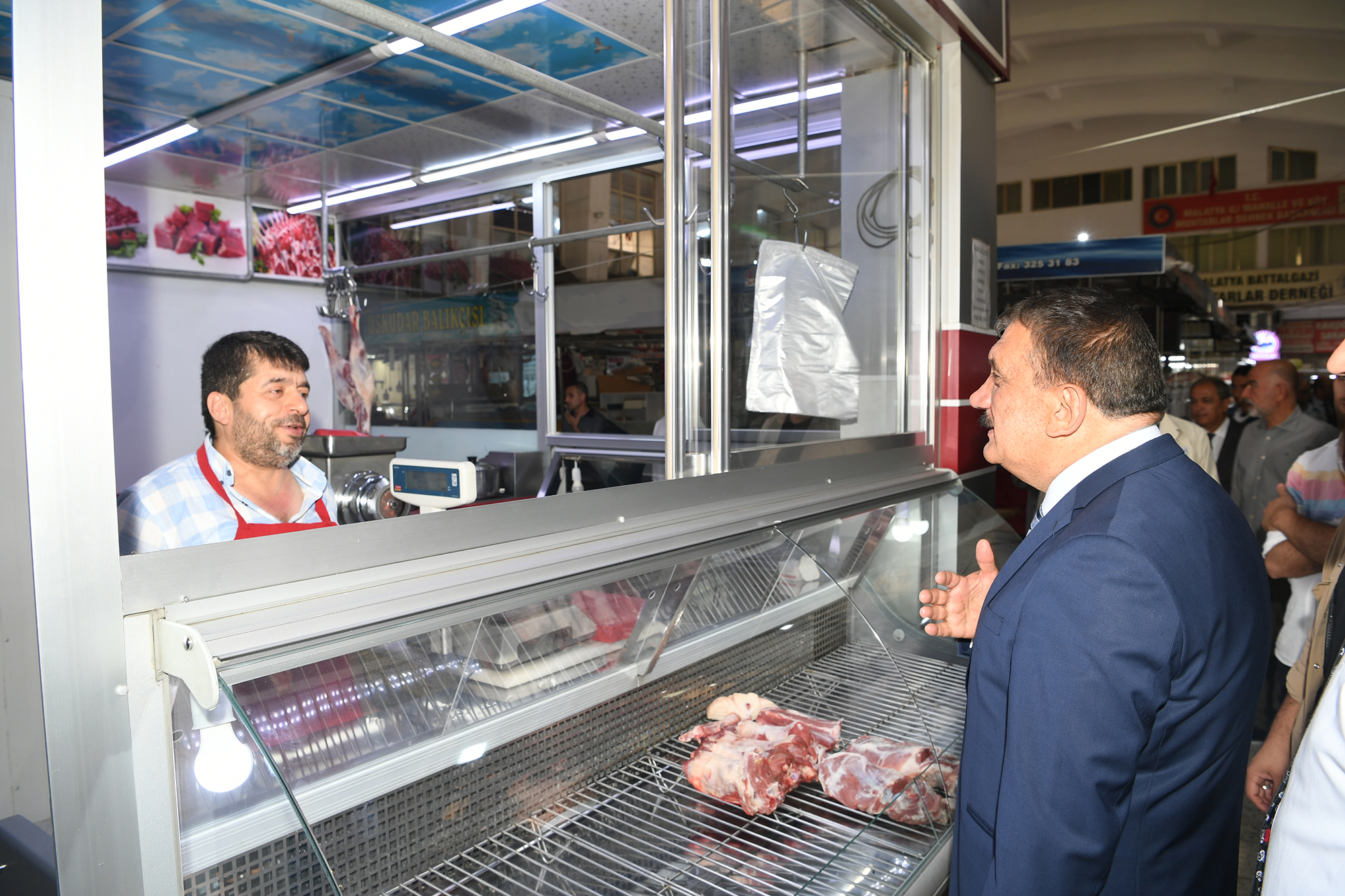 Başkan Gürkan'dan Kasap Pazarı Esnafına Ziyaret