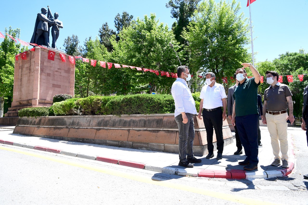 Başkan Gürkan, “Malatya’mızı geleceğe hazırlıyoruz”