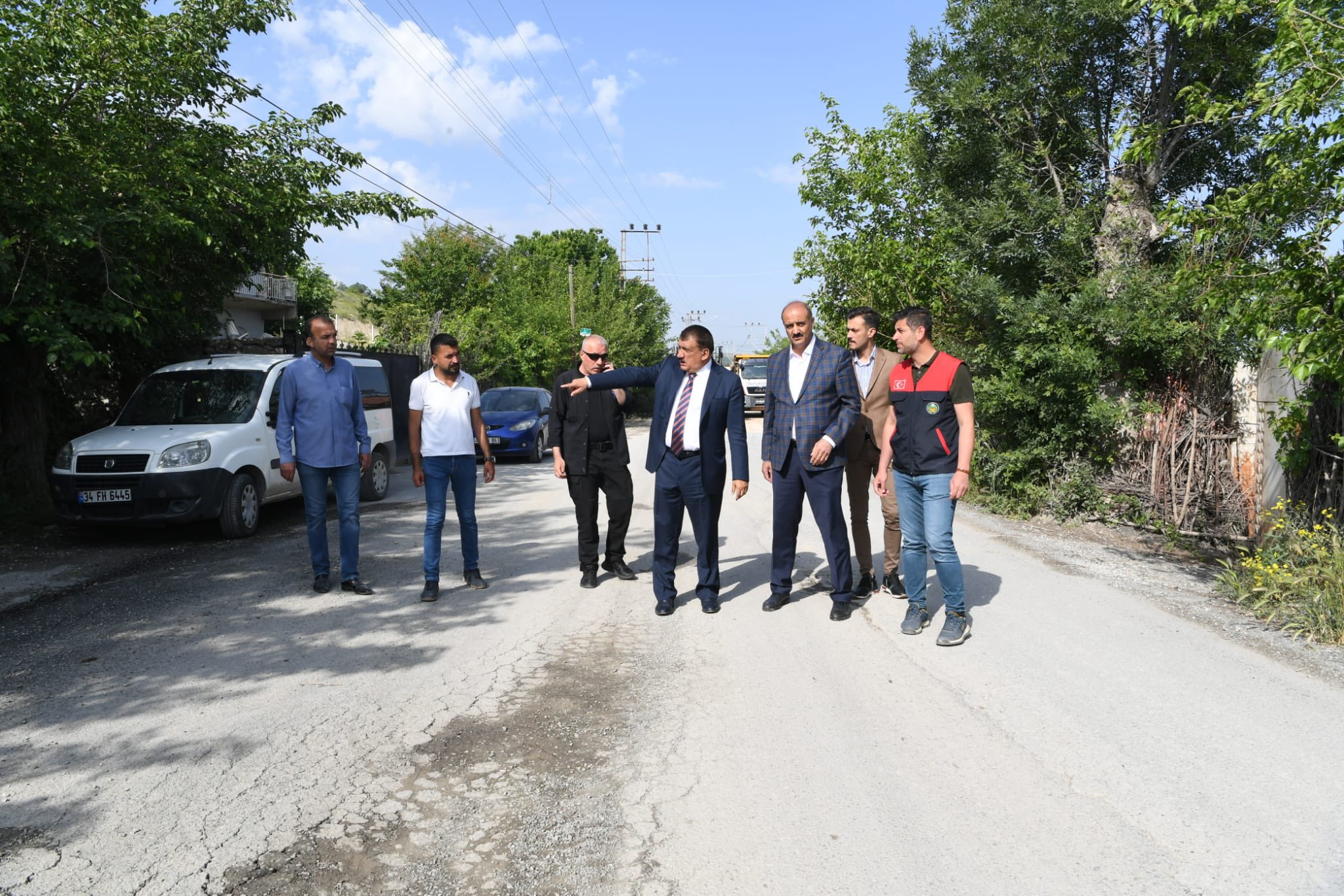 Başkan Gürkan Orduzu'da Yol Çalışmalarını İnceledi