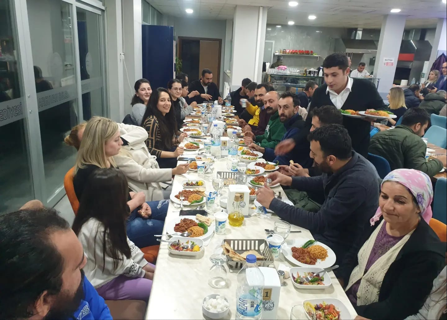 Başkan Kızıltaş Gönüllülerle Bir Araya Geldi