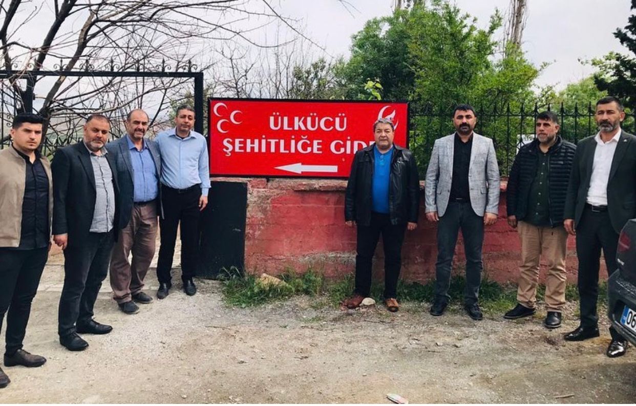 Başkan Samanlı Ülkücü Şehitleri Andı