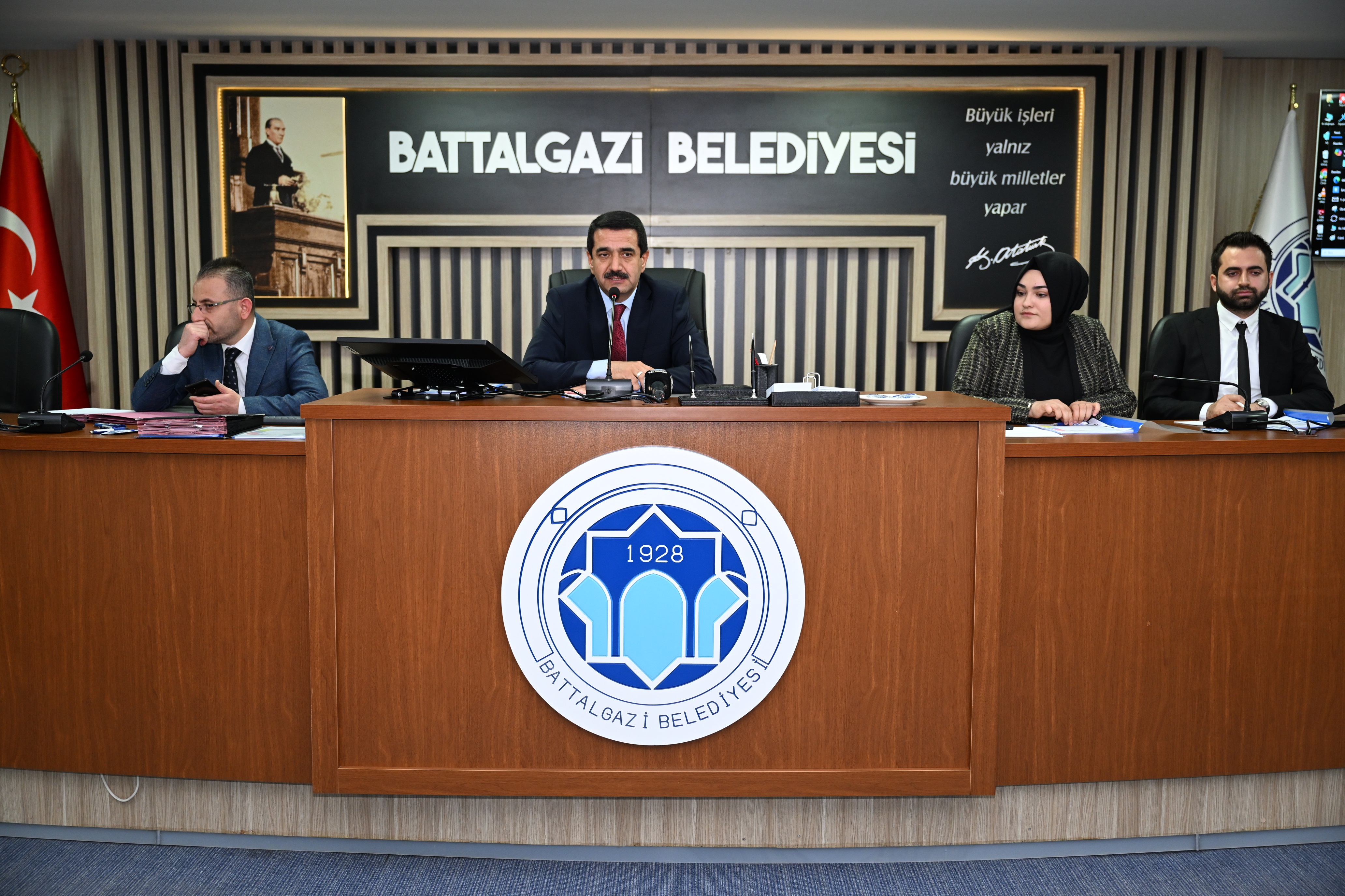 Başkan Taşkın Başkanlığında İlk Meclis Toplantısı Yapıldı