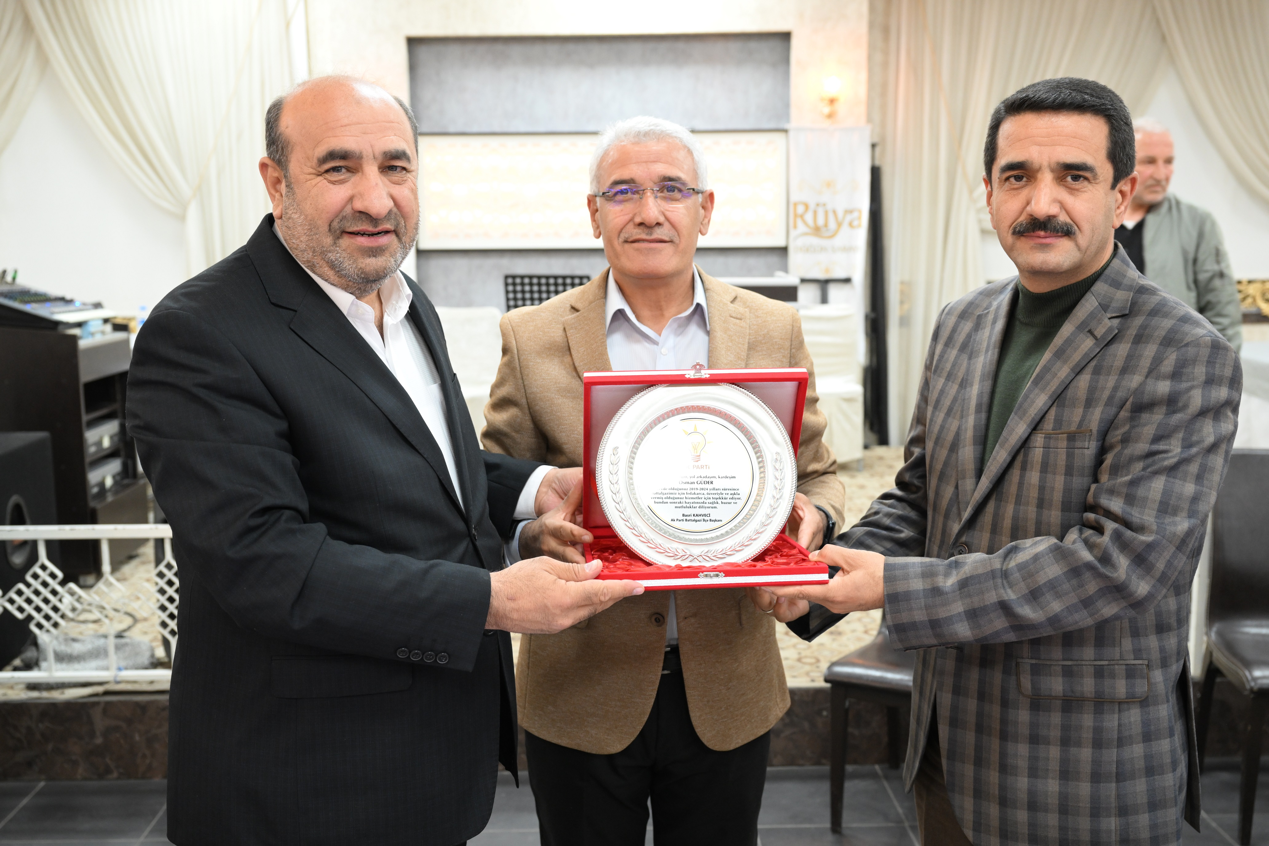 Başkan Taşkın: “Hizmet Etmek Bizim İçin Bir Lütuf ve İkram Değil, Hemşehrilerimize Bir Borçtur”