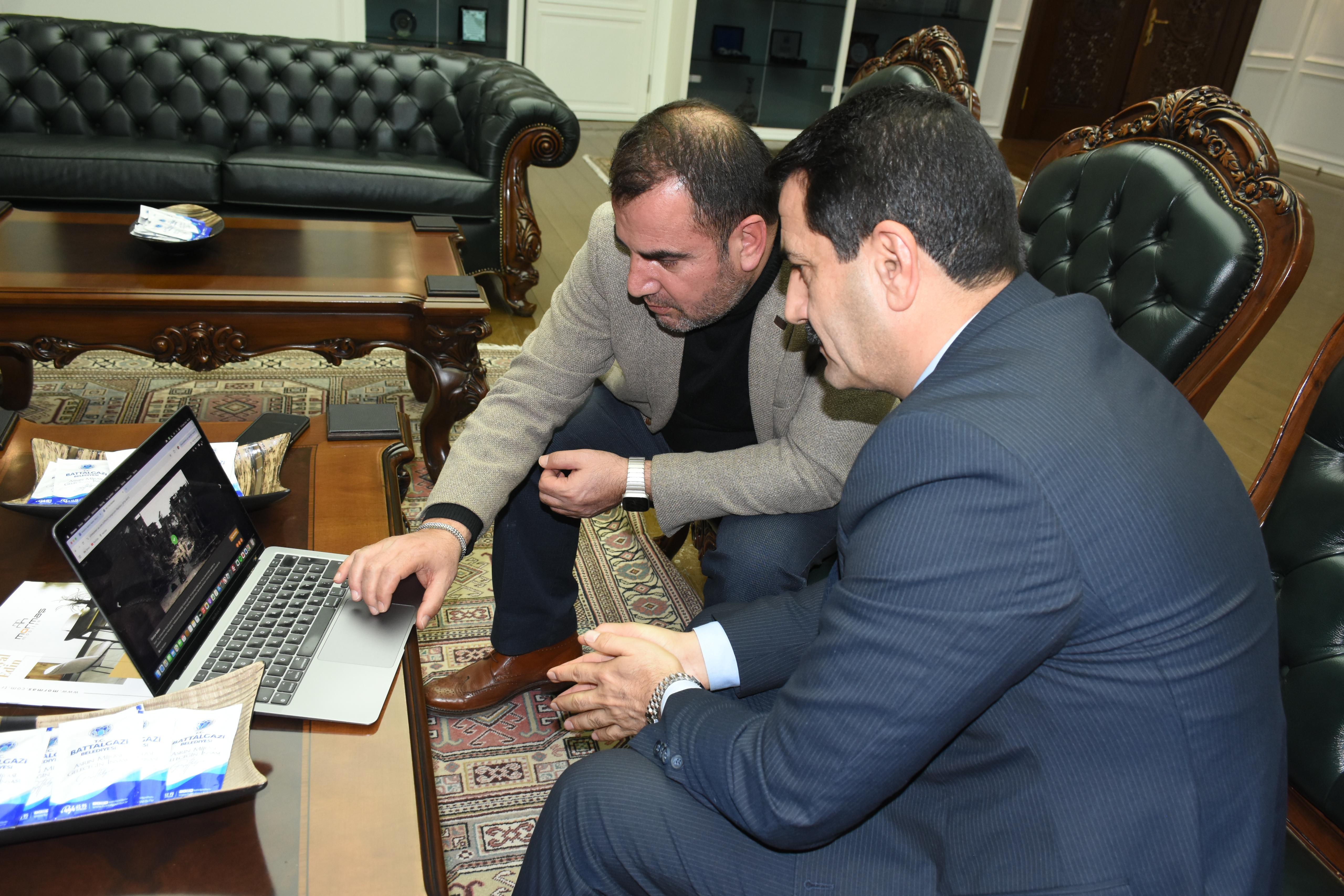 Başkan Taşkın, "Yılın Fotoğrafları" Oylamasına Katıldı