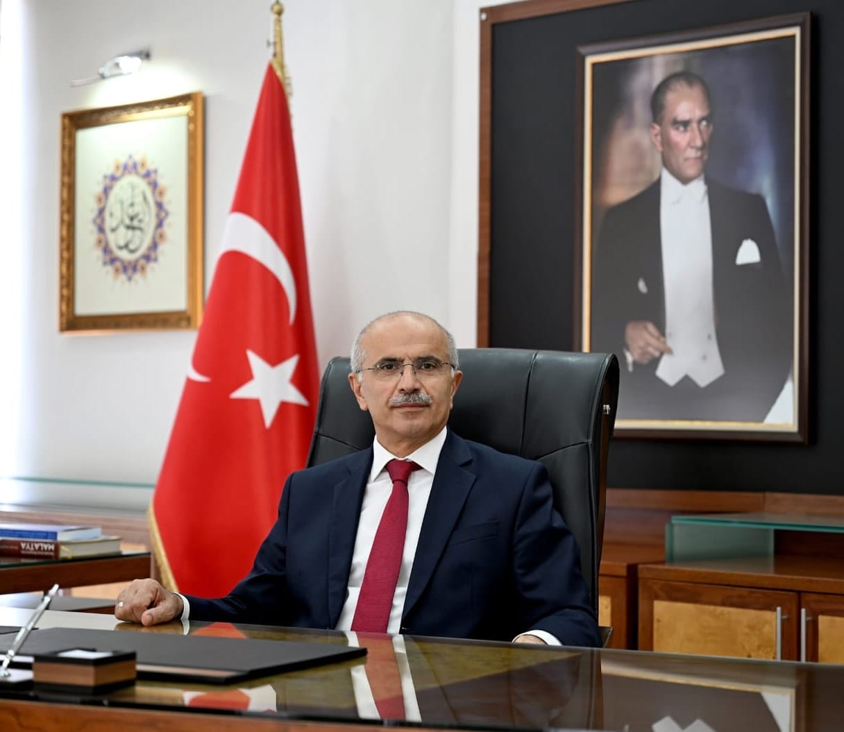 Berat Kandili dolayısıyla bir mesaj yayınlayan Başkan Er,