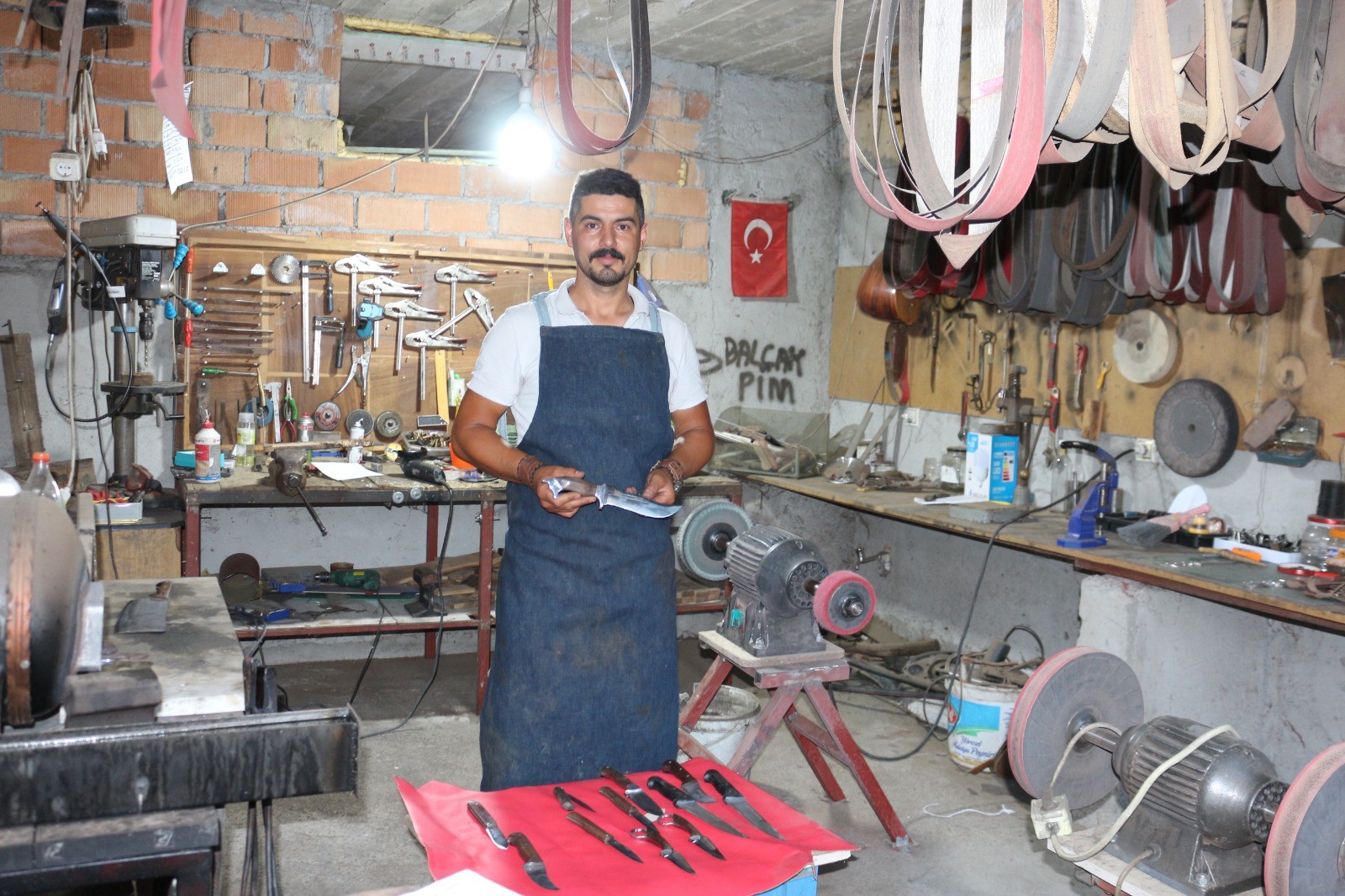 Bıçak yapan esnaflar ile bileyicilerinde hareketlik başladı