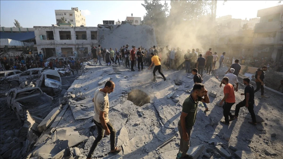 BM'ye ait okul hedef alındı, çoğu çocuk 10 kişi hayatını kaybetti