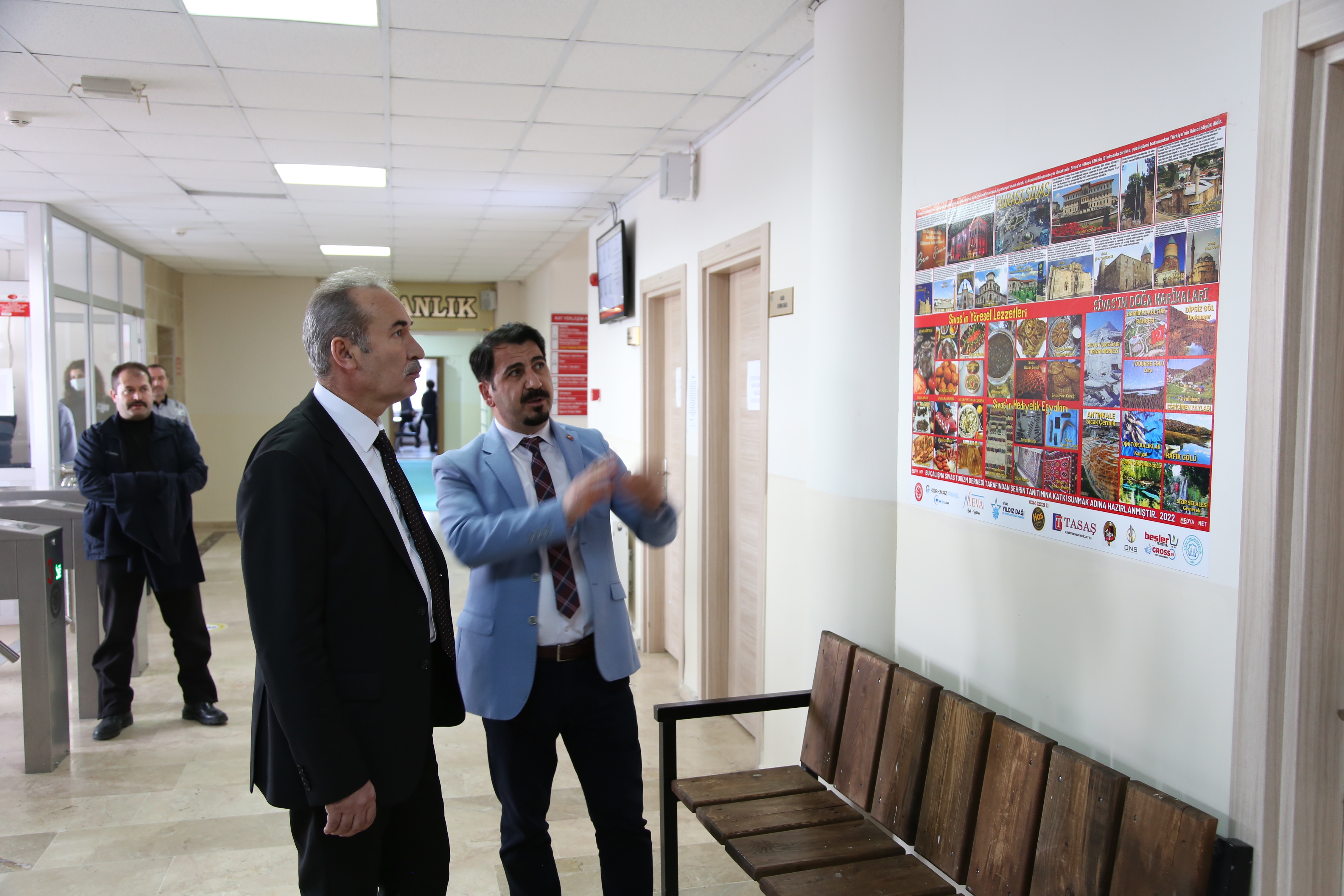 "Burası Sivas" tanıtım afişleri asıldı