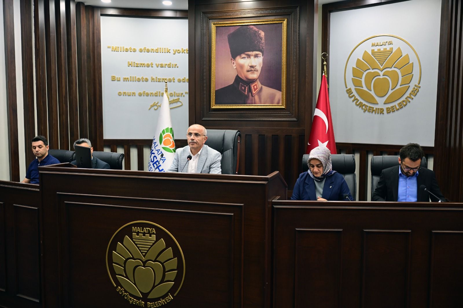 Büyükşehir Meclisi Toplandı