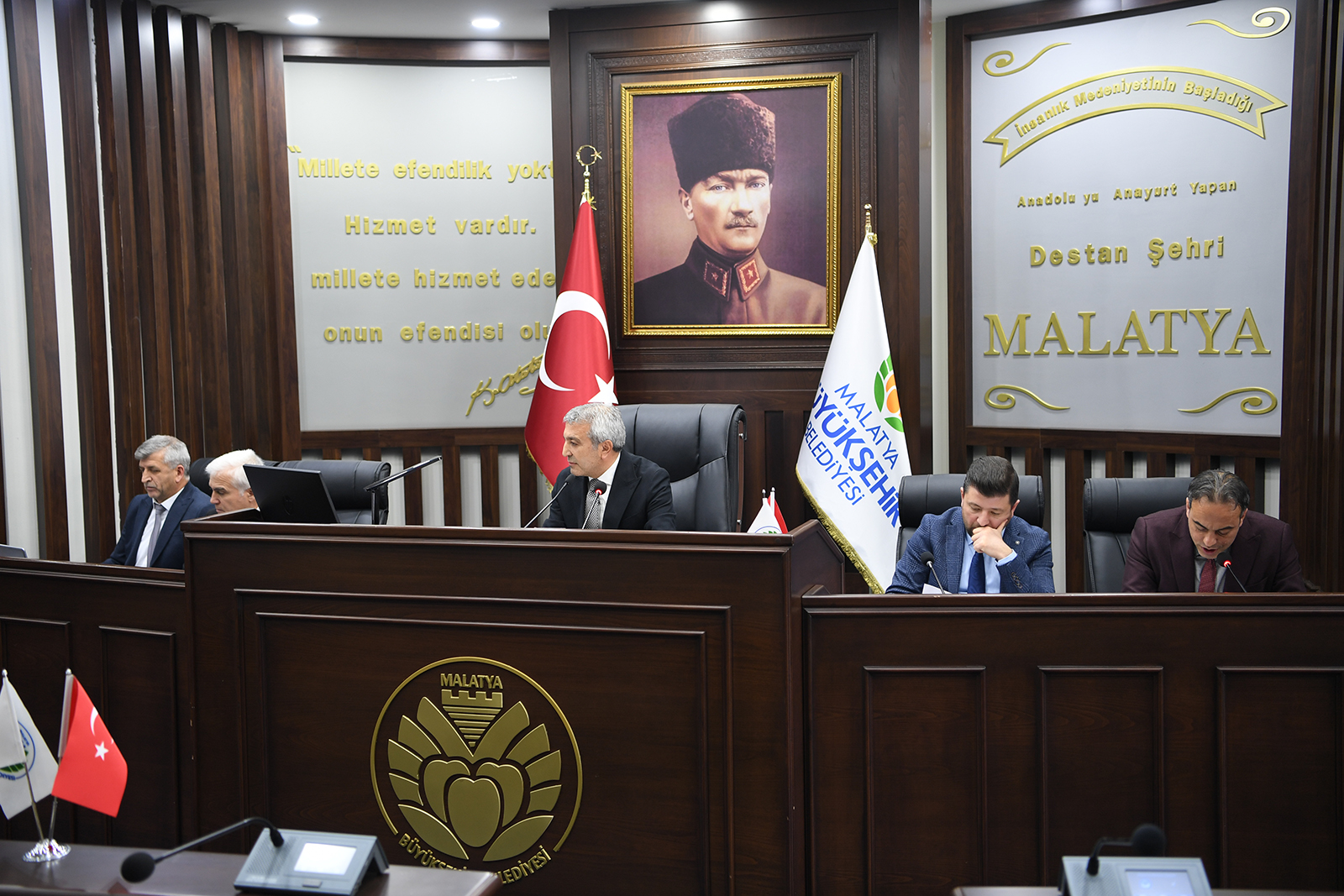 Büyükşehir Meclisi Toplandı