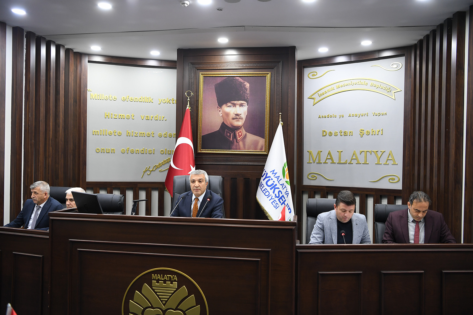 Büyükşehir Meclisi Toplandı