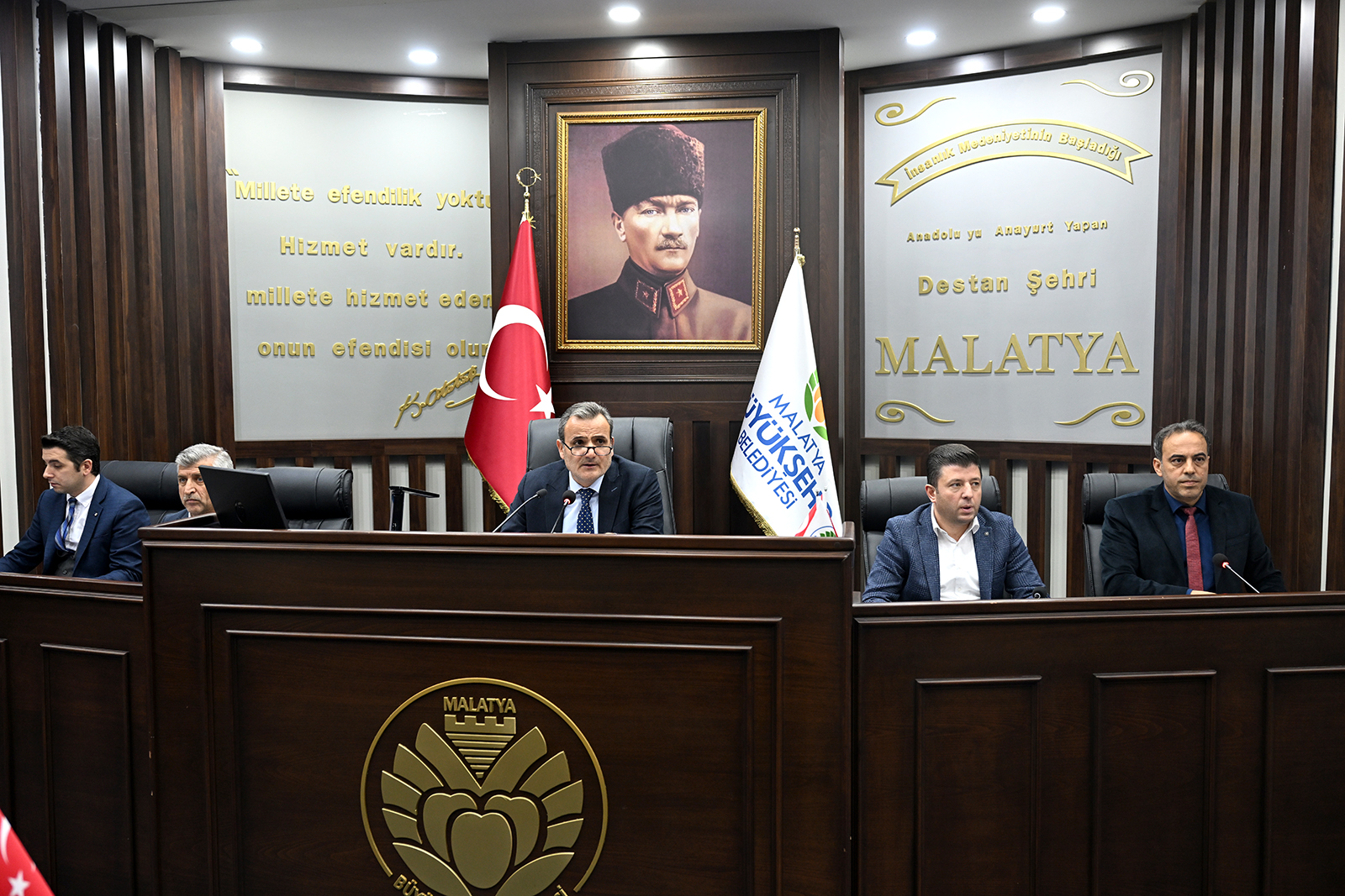 Büyükşehir Meclisi Toplandı