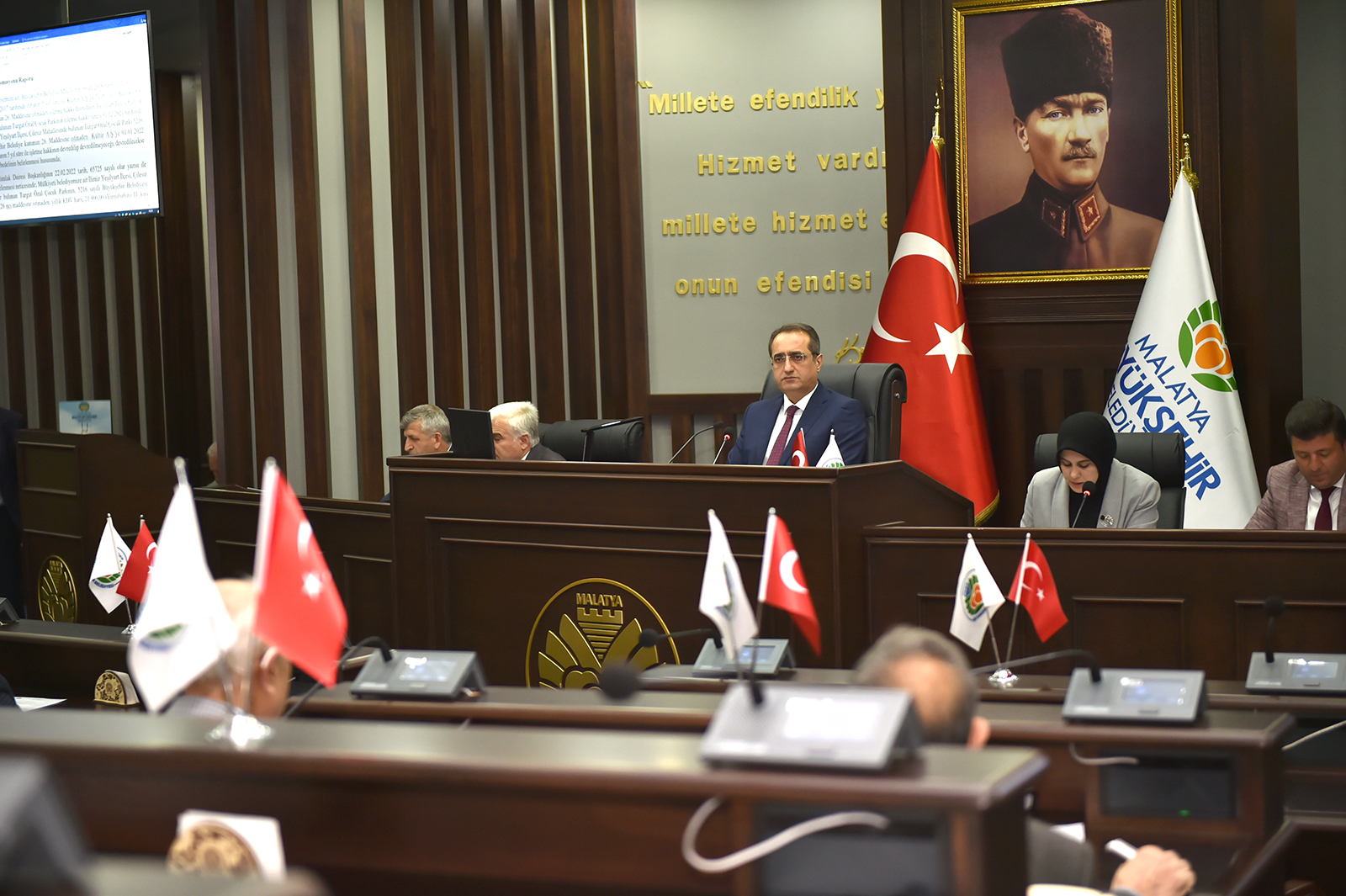 Büyükşehir Meclisi Toplandı