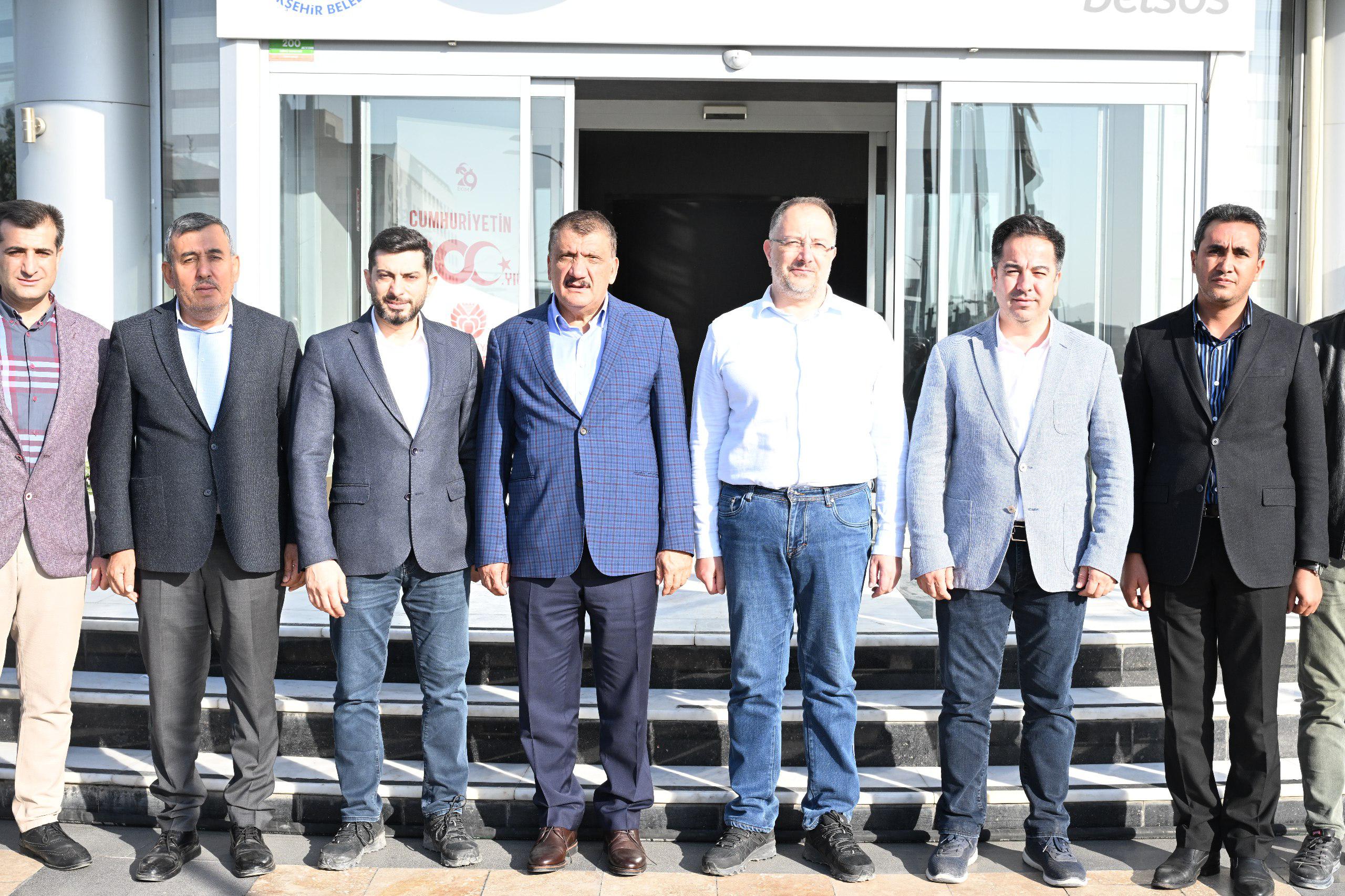 Çarşı Merkezindeki Çalışmalar Devem Ediyor