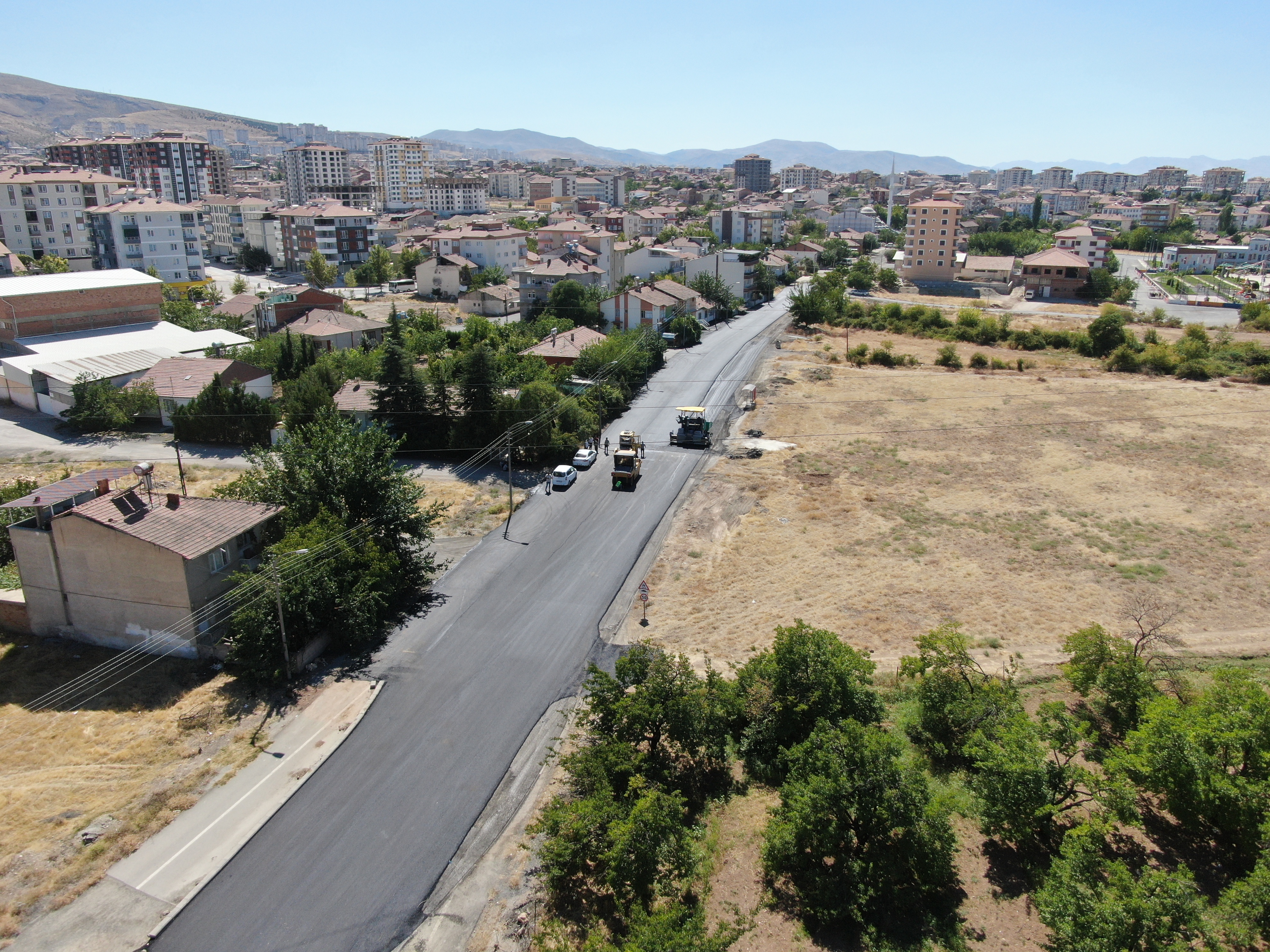 Çatyol Caddesi Baştan Sona Yenilendi
