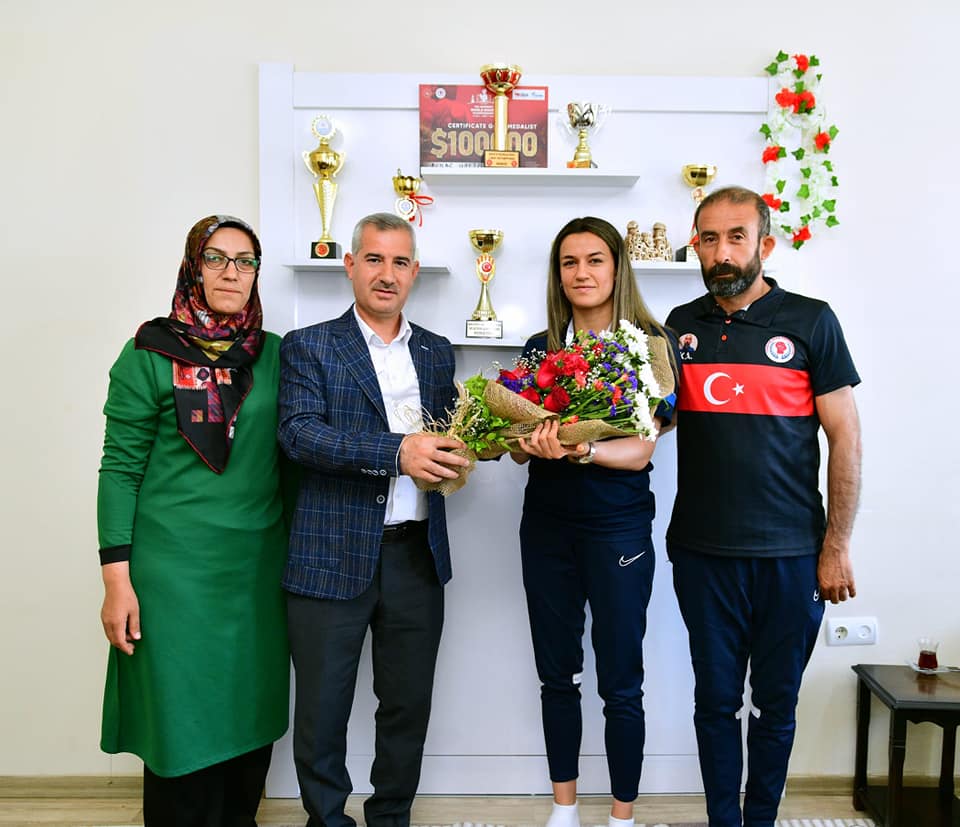 Çınar, "Hatice Akbaş Milli Gururumuzdur”