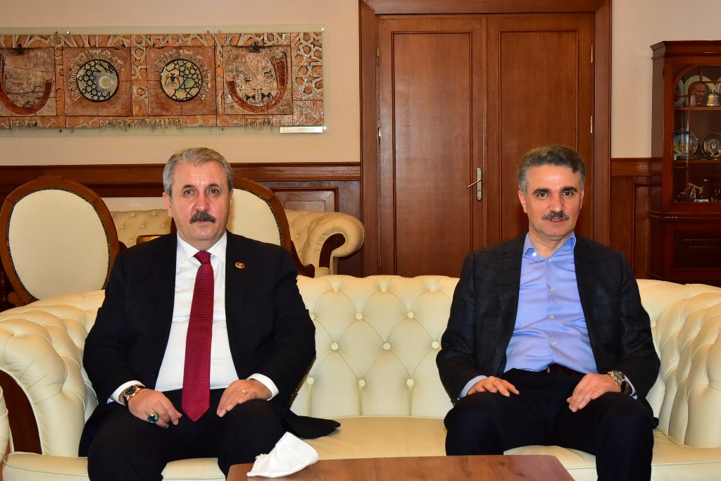 Destici'den Vali Baruş'a Ziyaret