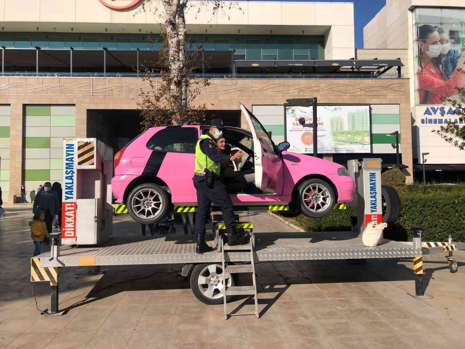 Emniyet kemerinin önemine vurgu