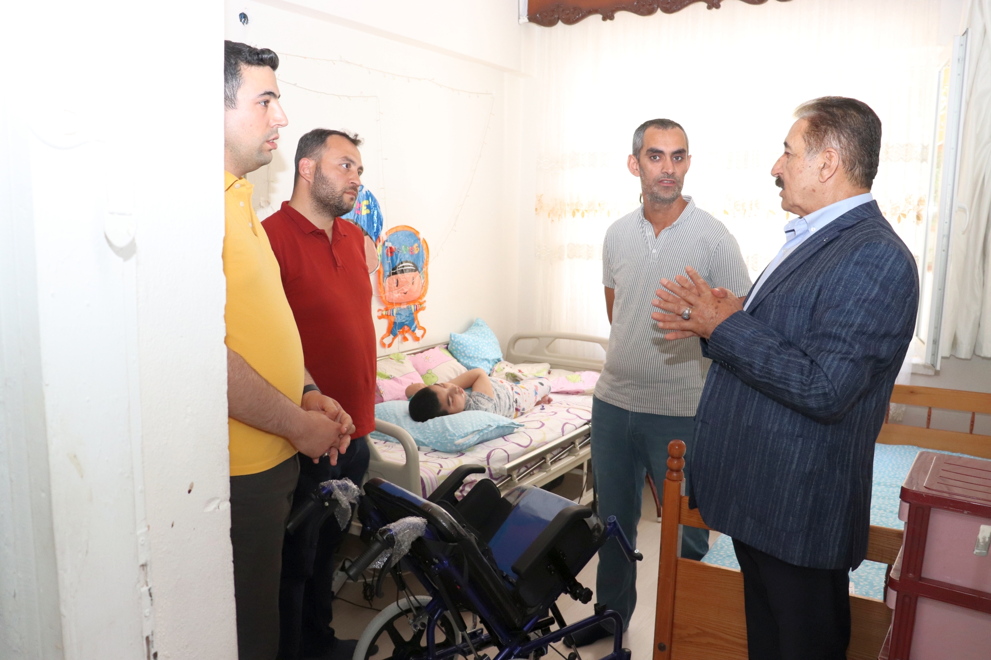 Engelli Efe Bu Bayram Dışarı Çıkabilecek