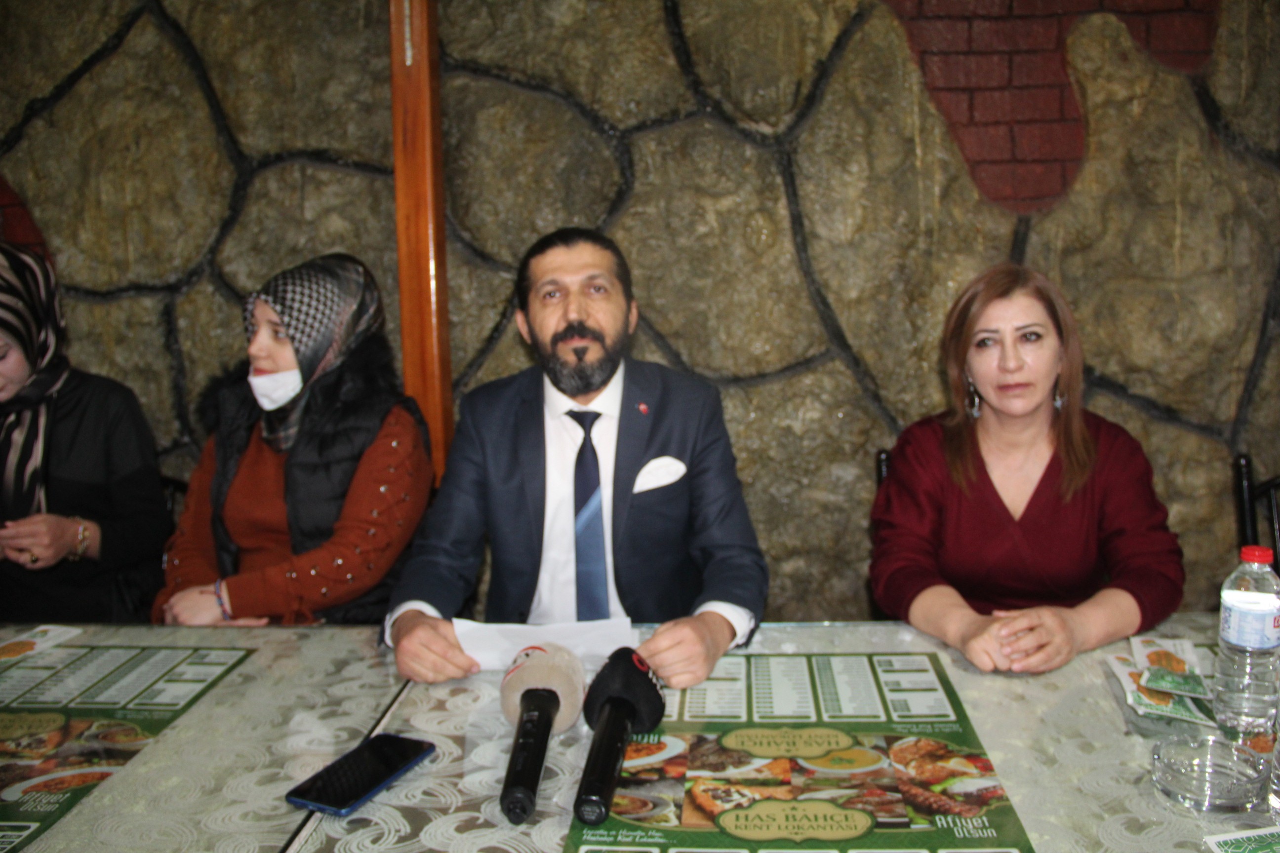 Eroğlu Adaylığını Açıkladı