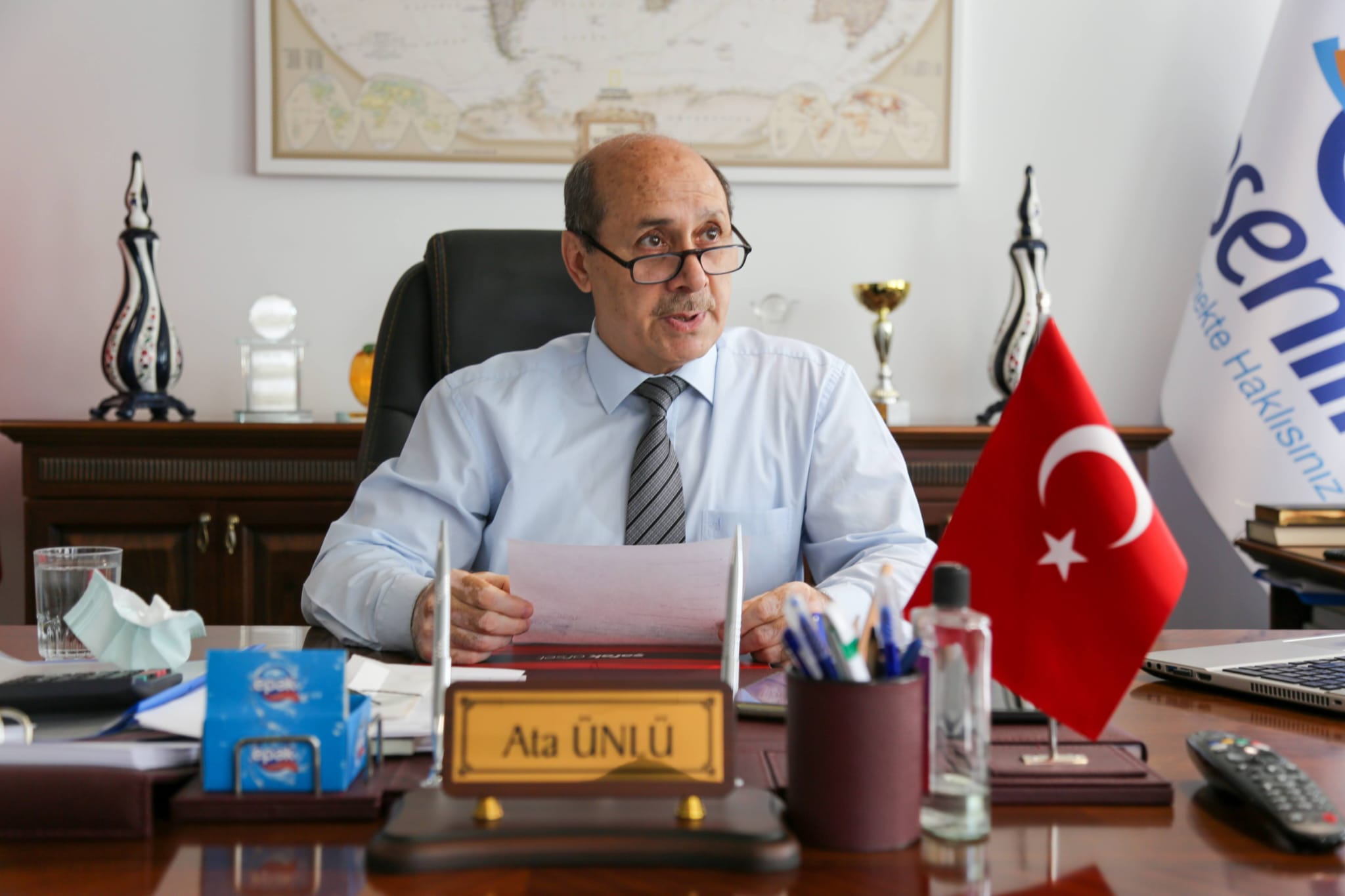 Esenlik Süper Marketler Bayrama Hazır "Bayrama Özel İndirimler Sizi Bekliyor"