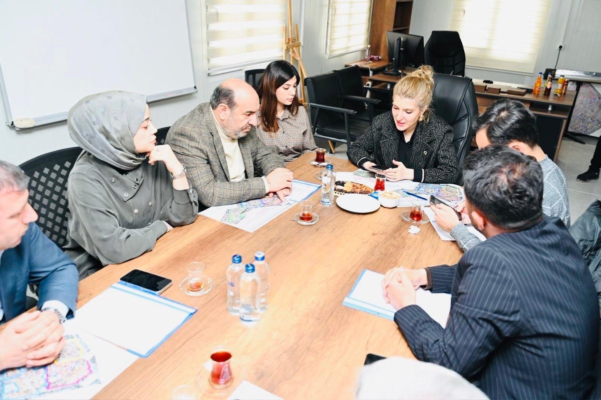MALATYA’DA BİNLERCE KONUT VE İŞYERİ İÇİN GERİ SAYIM BAŞLADI  MİLLETVEKİLİ ÖLMEZTOPRAK, TAŞTEPE VE BAHÇEBAŞI’NDA TOKİ KONUTLARINI İNCELEDİ