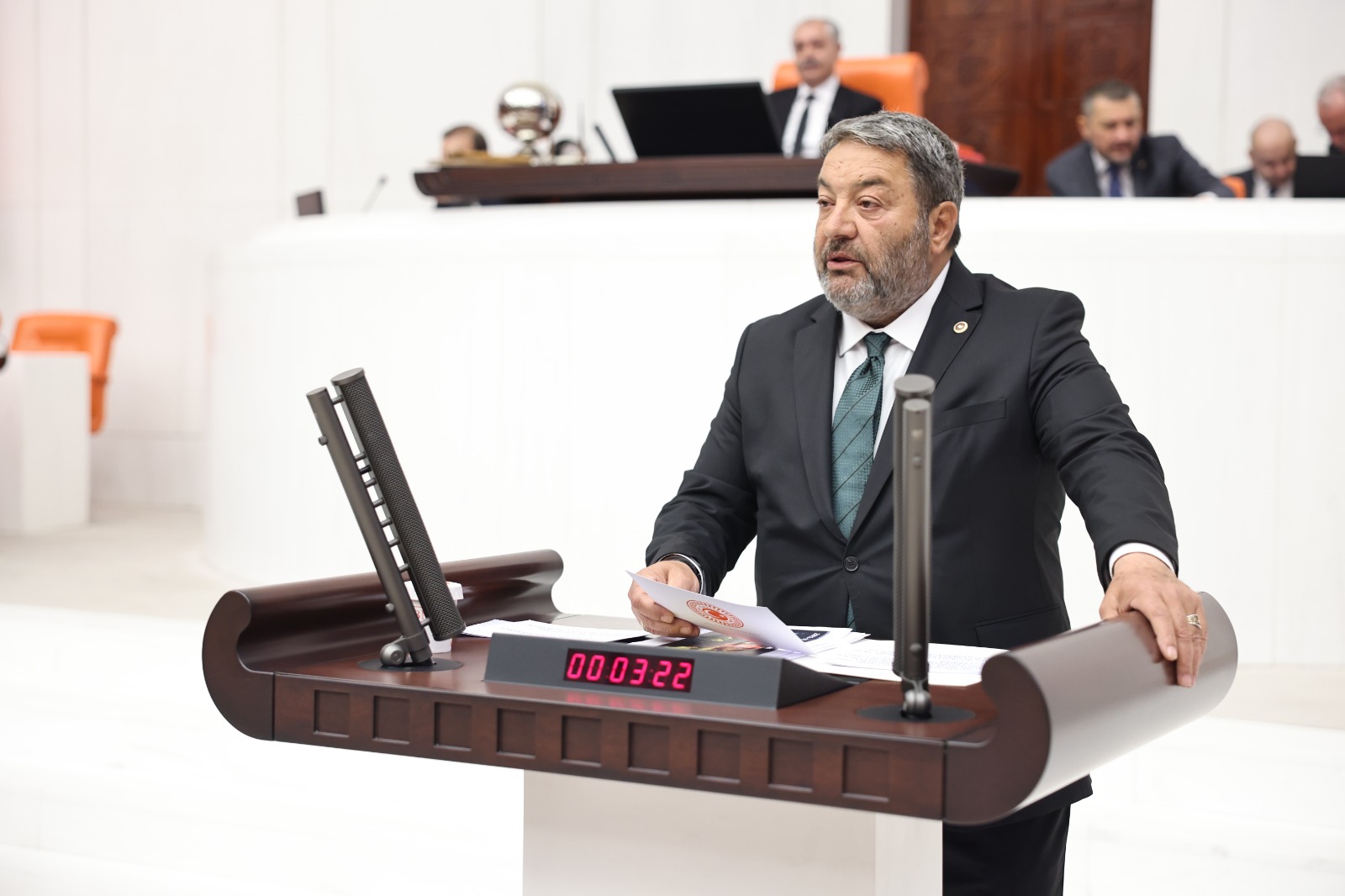 Fendoğlu, " Asker 05.45'te Kışladan Çıktı"