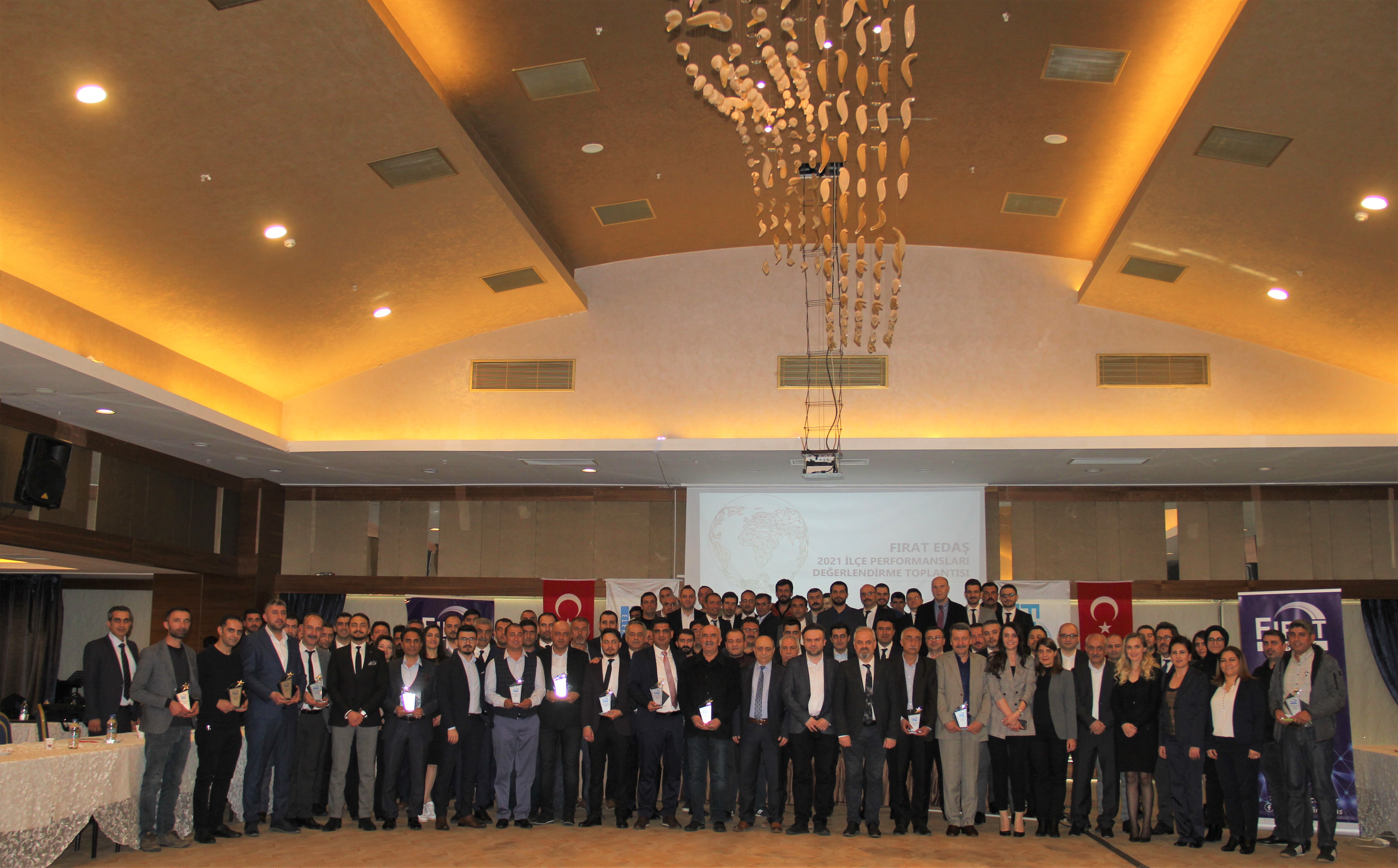 FIRAT EDAŞ 144 Çalışanını Ödüllendirdi