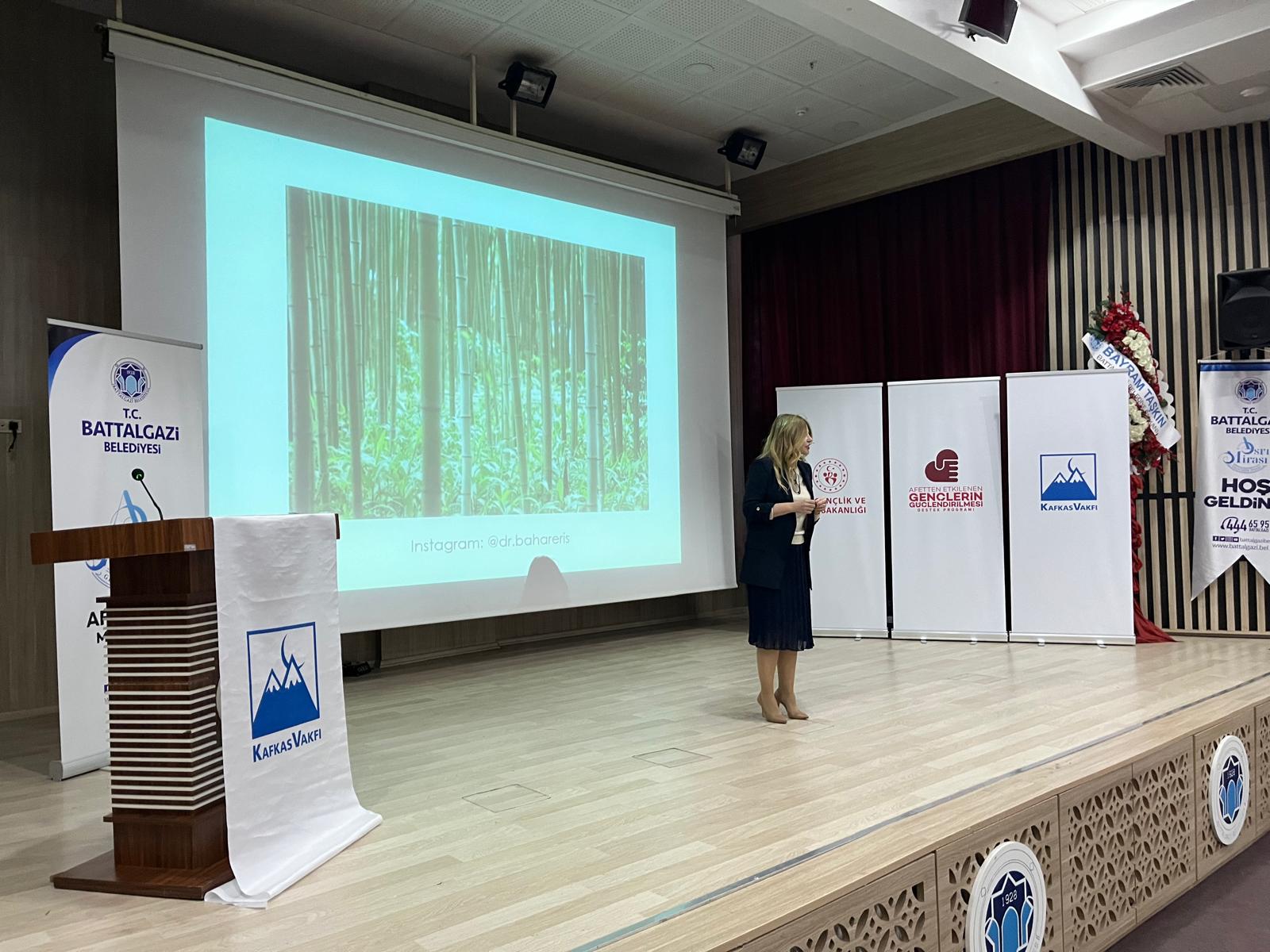 GENÇLER AFETLERE KARŞI BİLİNÇLENDİRİLDİ